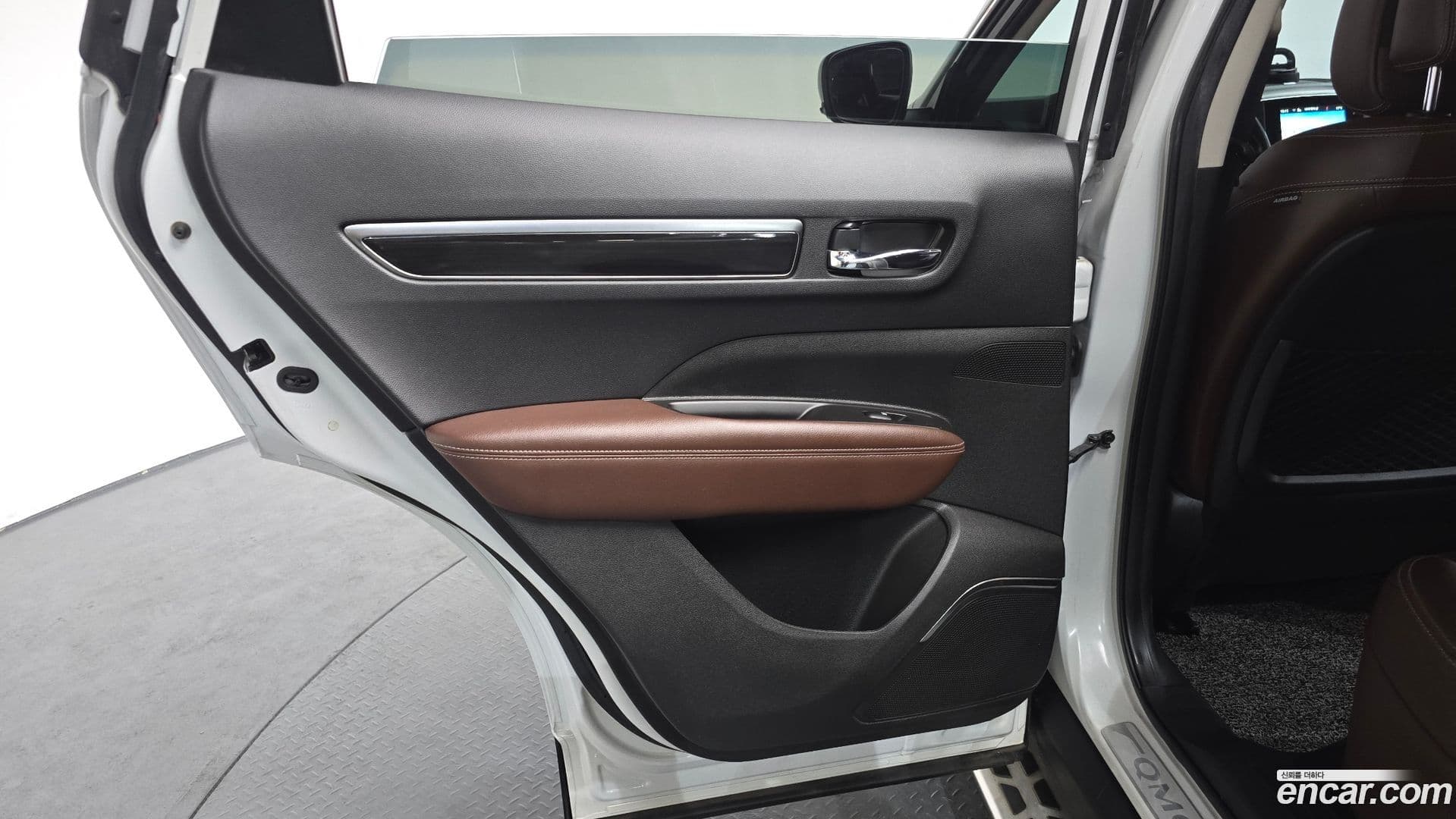 Main__Slider__Photo:QM6 Renault Korea 2019.4-24