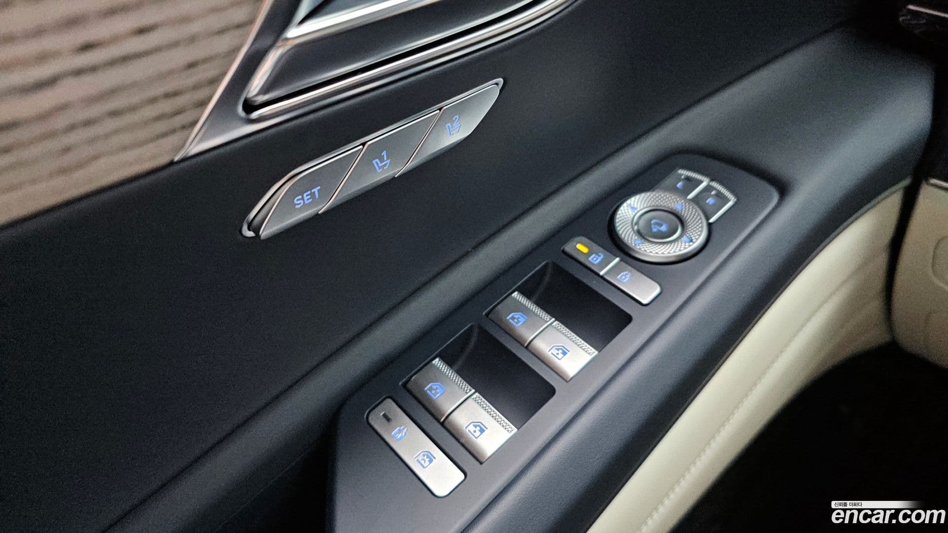 Main__Slider__Photo:GV80 Genesis 2023.10-26