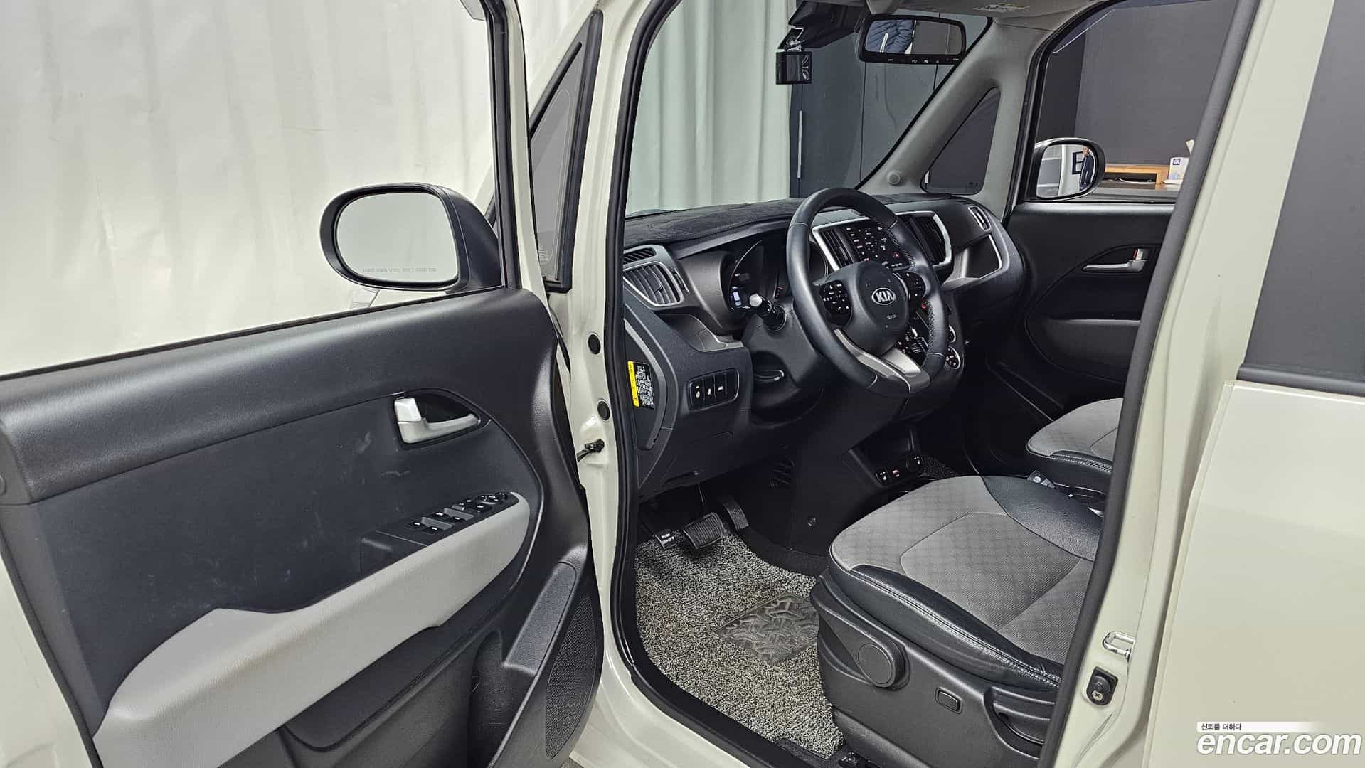 RAY Kia 2021.4-INNER-010