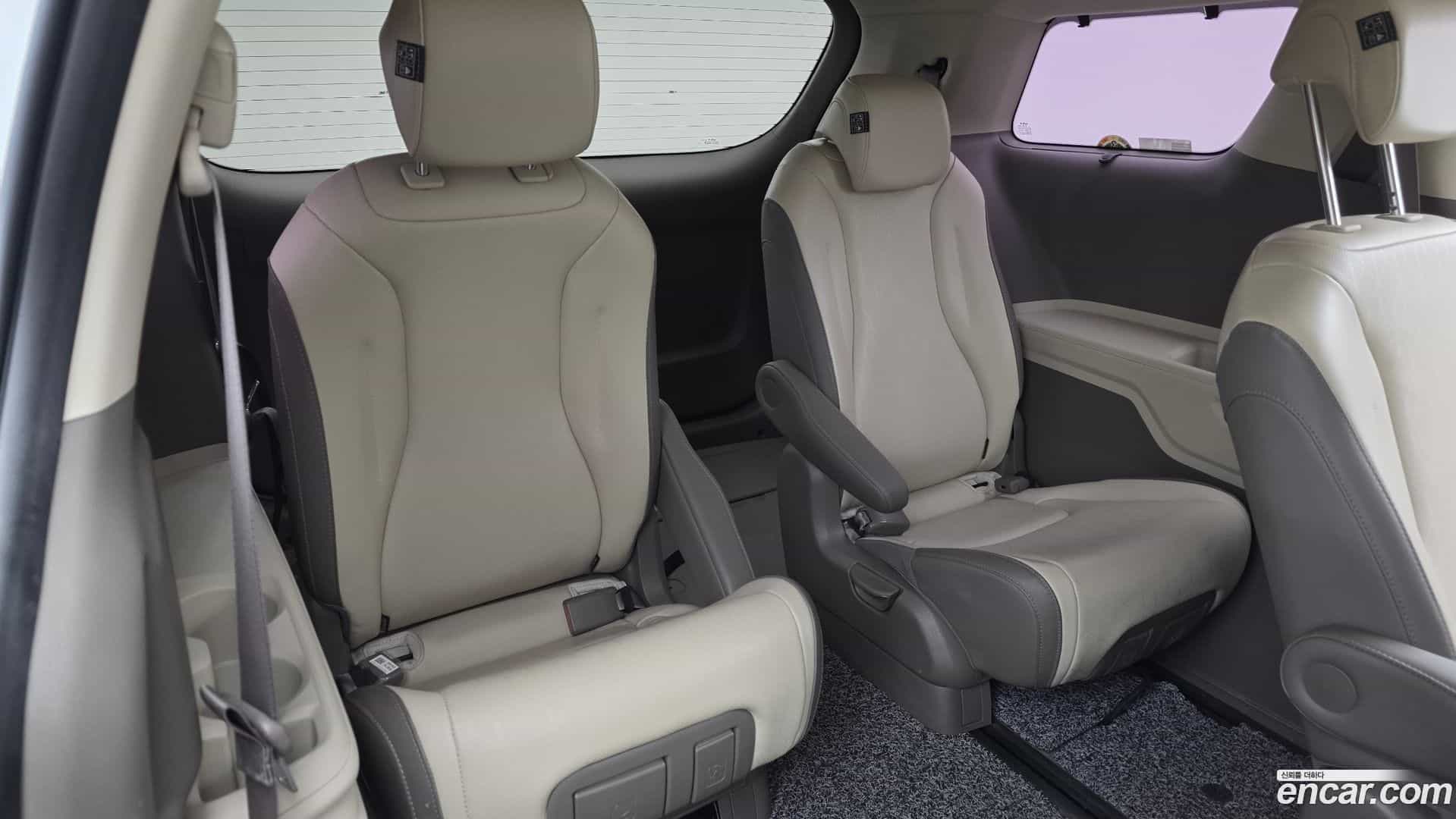 Canival Kia 2022.7-OPTION-017