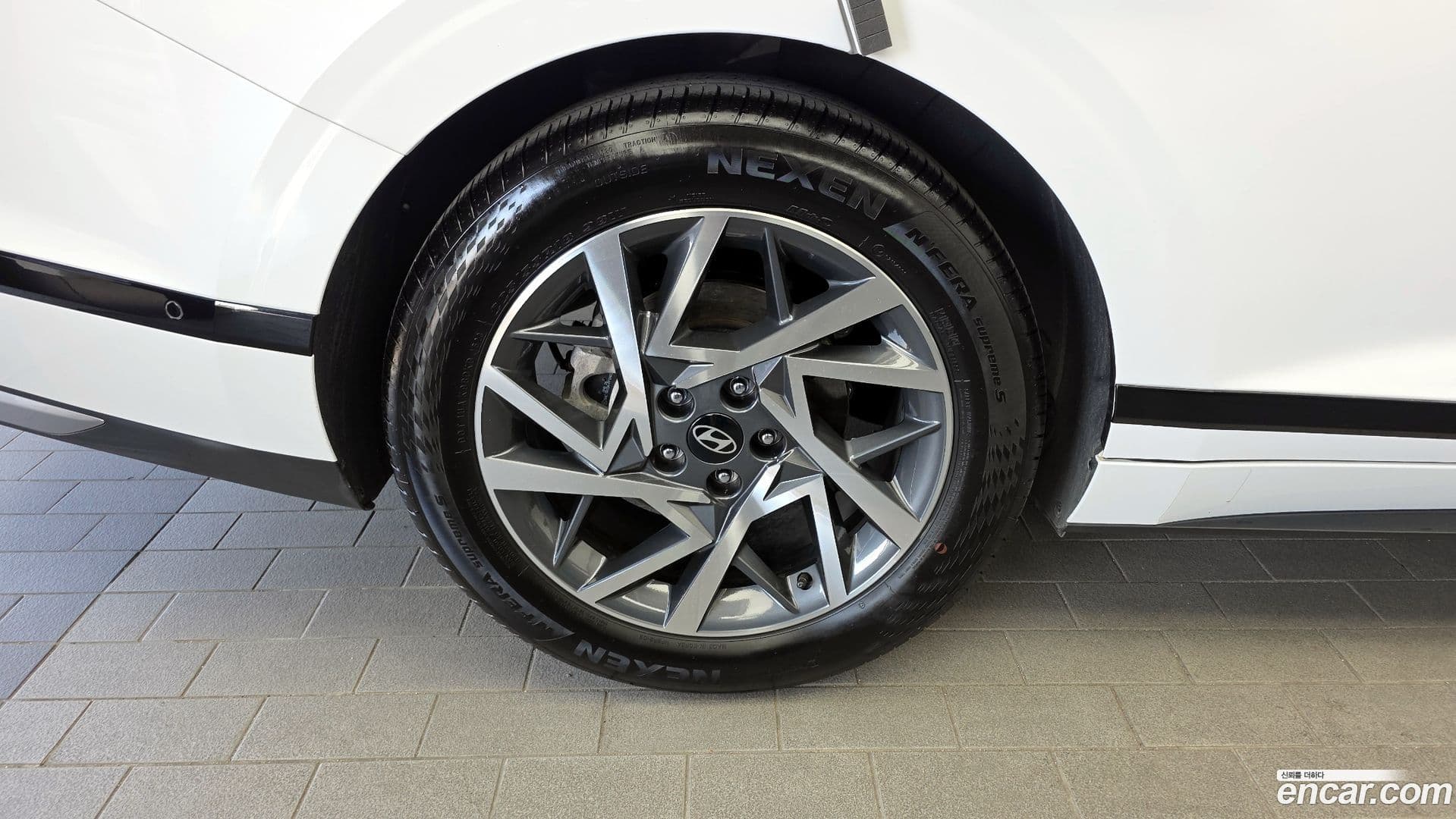 Main__Slider__Photo:Grandeur Hyundai 2023.3-4