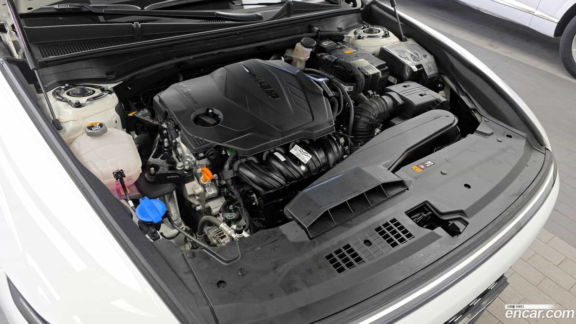 Grandeur Hyundai 2023.3-OUTER-006