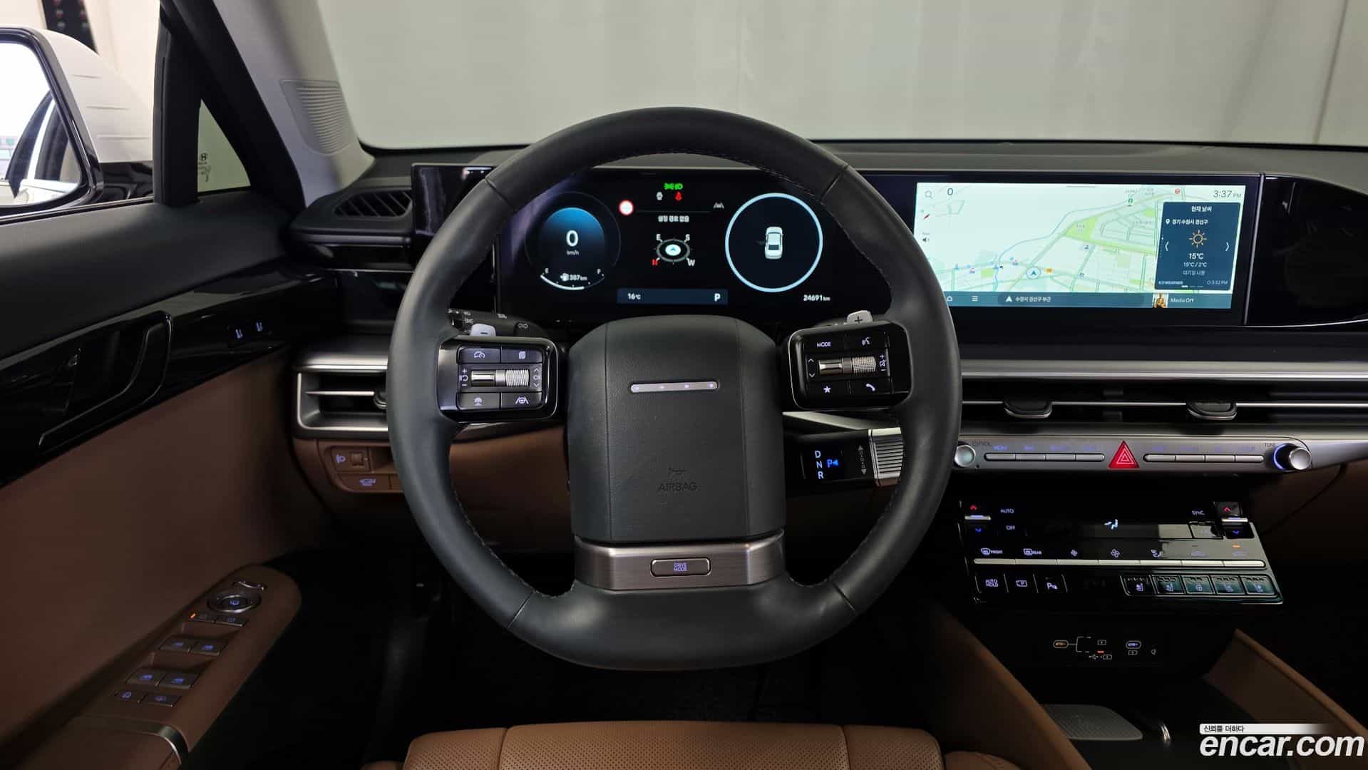 Grandeur Hyundai 2023.3-OPTION-016