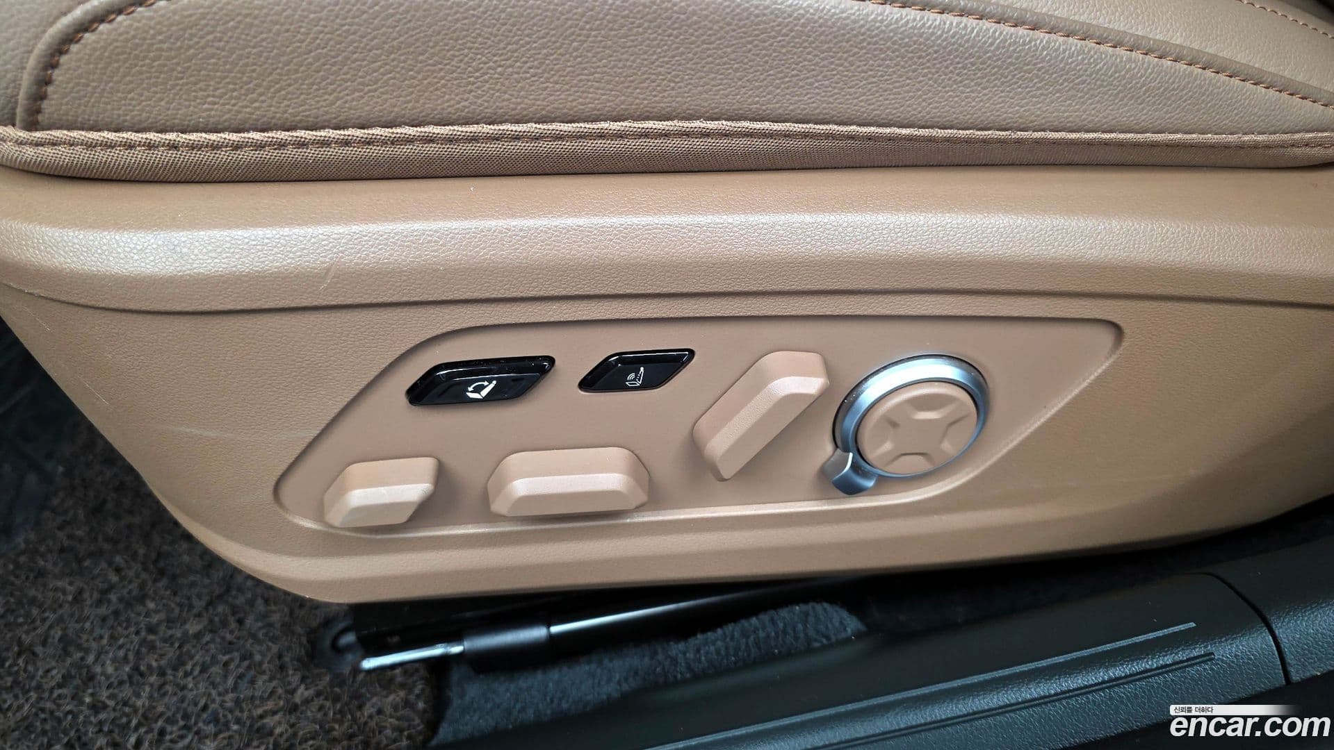 Main__Slider__Photo:Grandeur Hyundai 2023.3-19