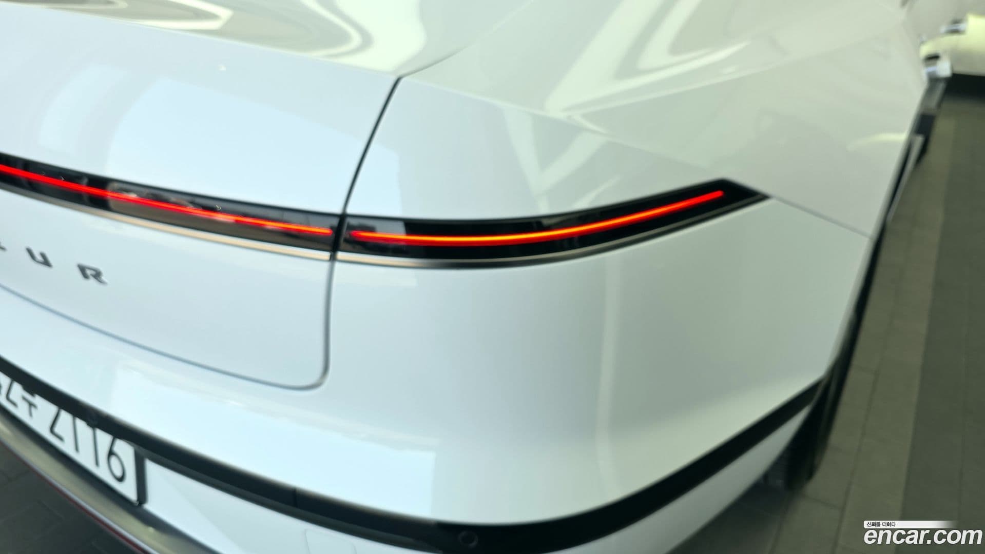 Main__Slider__Photo:Grandeur Hyundai 2023.3-22