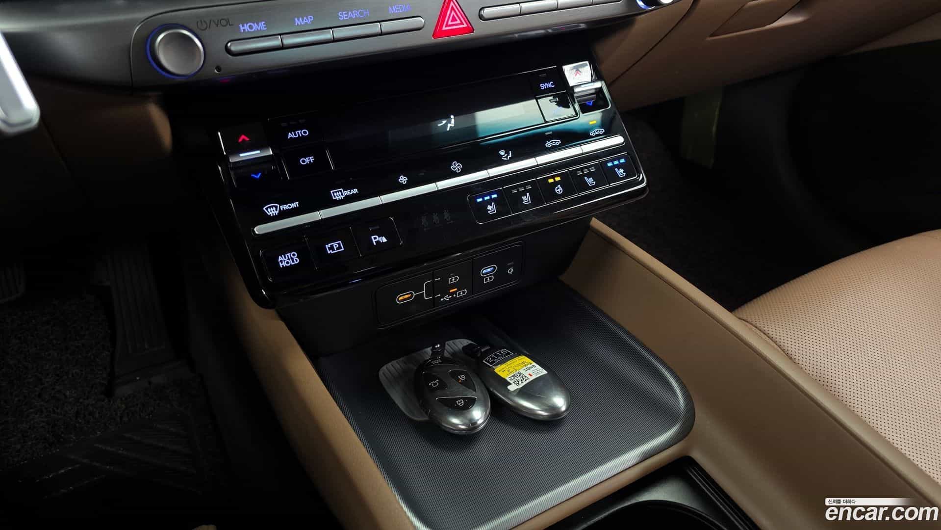 Grandeur Hyundai 2023.3-OPTION-041