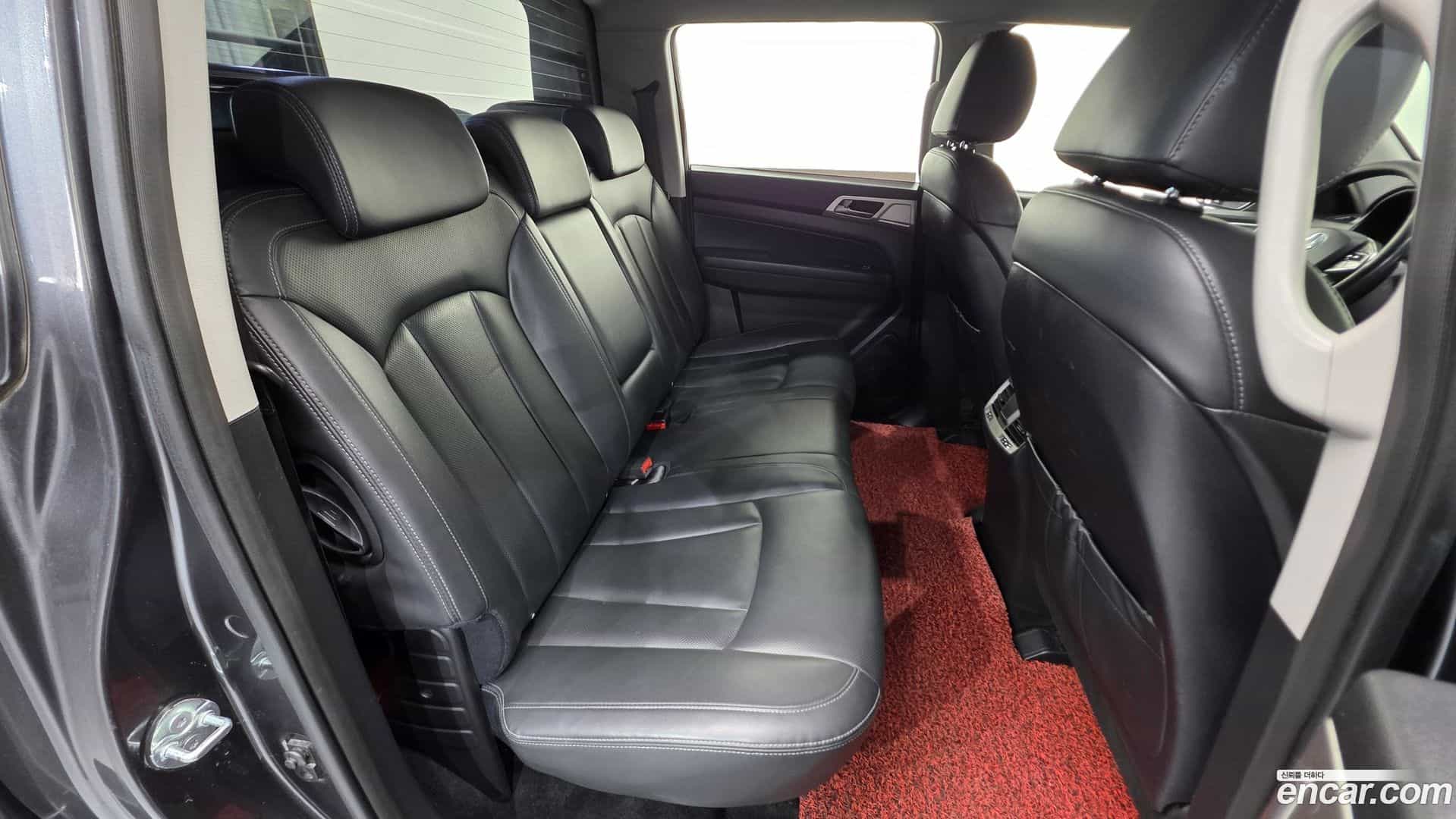 Rexton KG Mobility 2018.9-OPTION-023