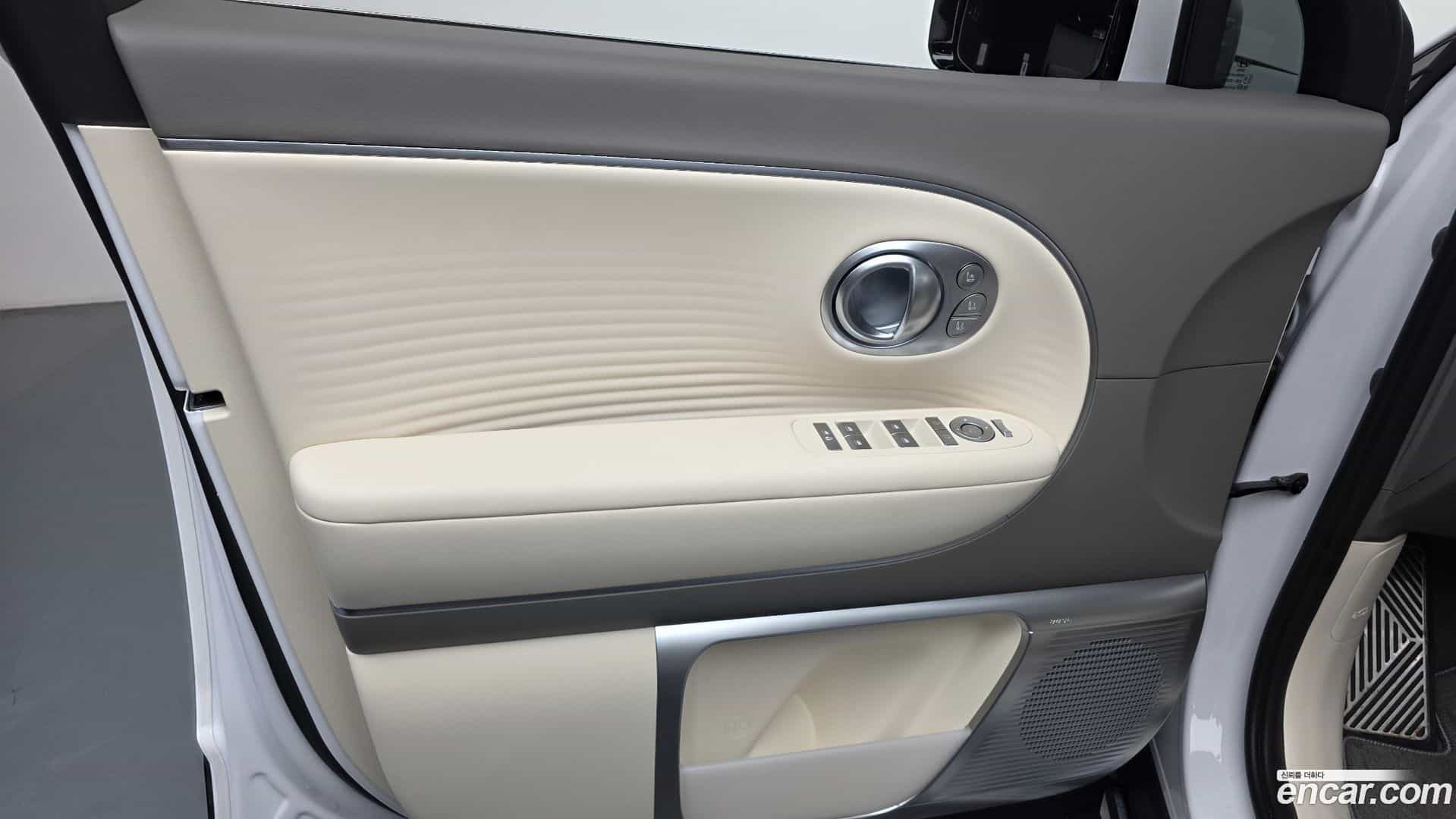 Ioniq9 Hyundai 2025.3-INNER-034