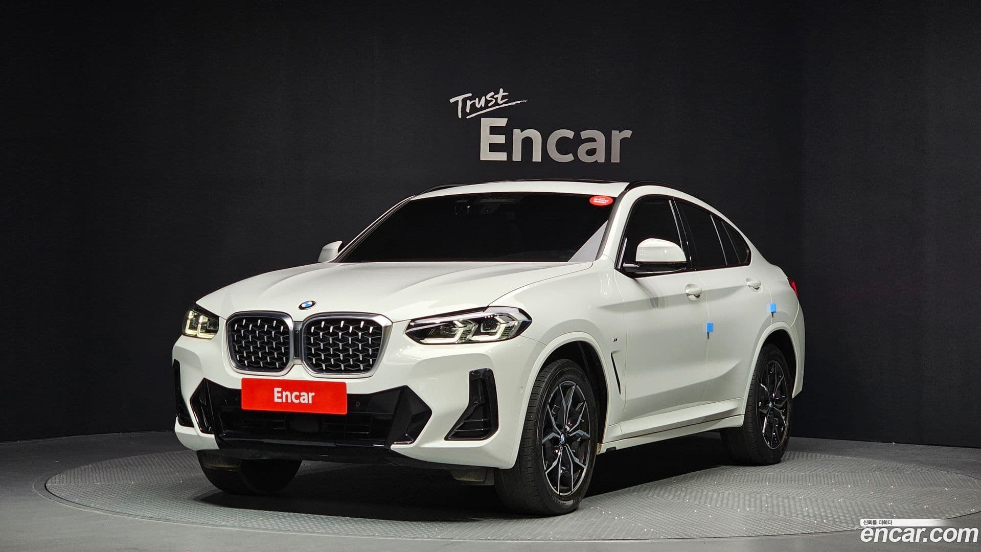 Main__Slider__Photo:X4 BMW 2021.11-0