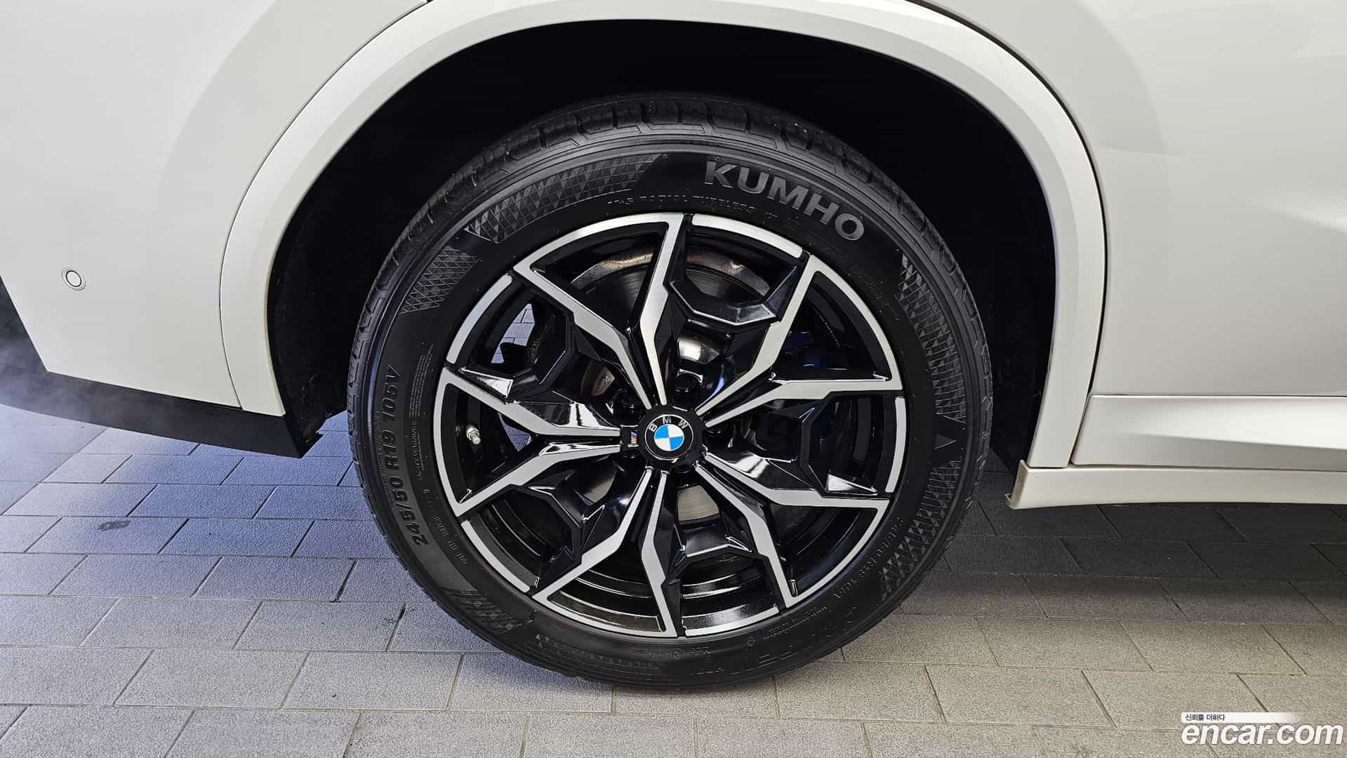 X4 BMW 2021.11-OUTER-005