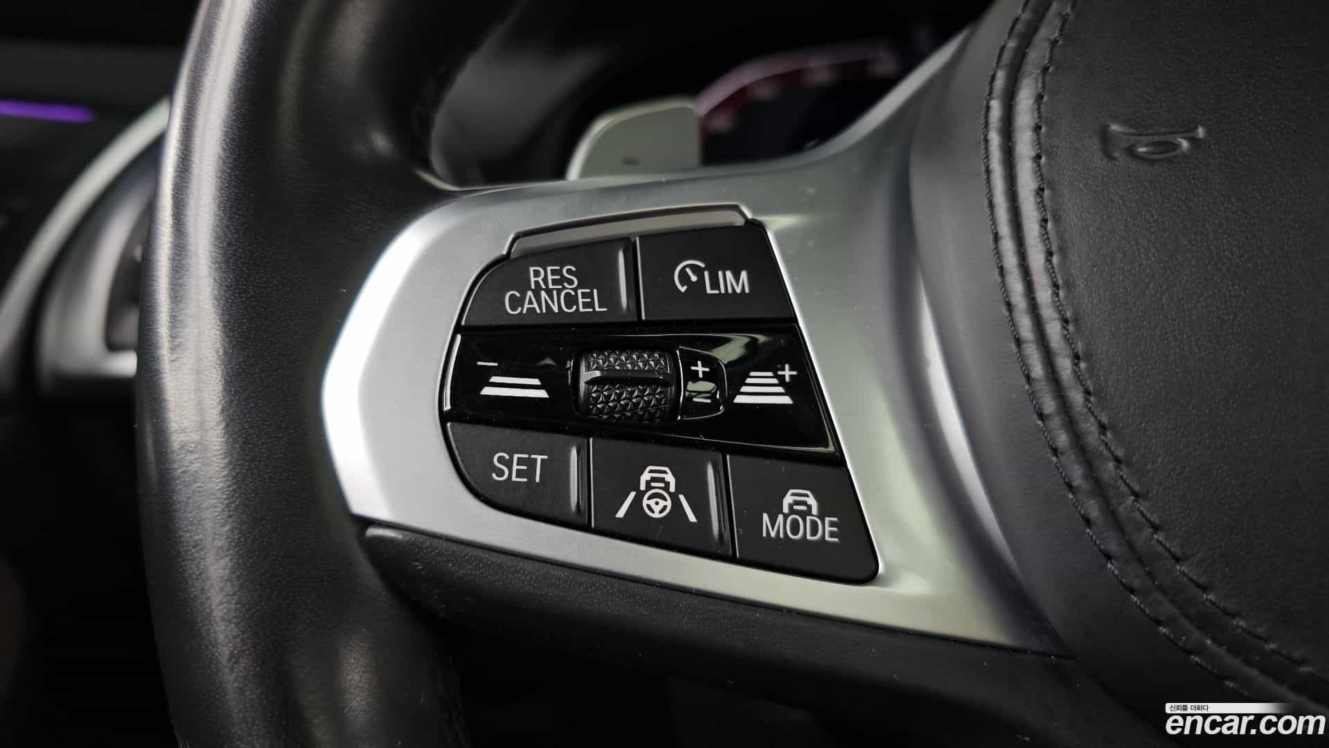 X4 BMW 2021.11-OPTION-045