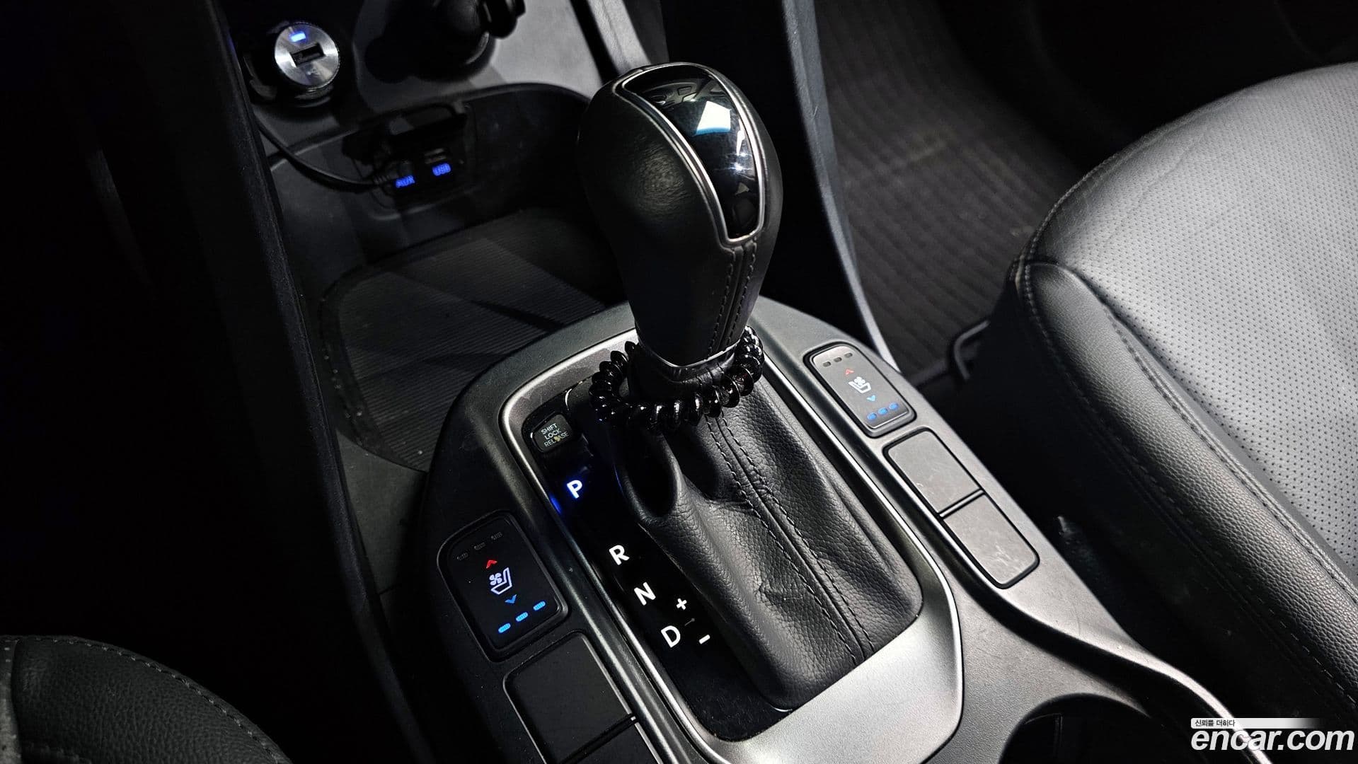 Main__Slider__Photo:Santafe Hyundai 2015.5-8