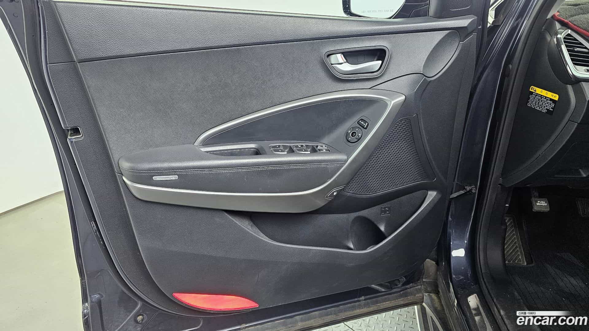 Santafe Hyundai 2015.5-INNER-034