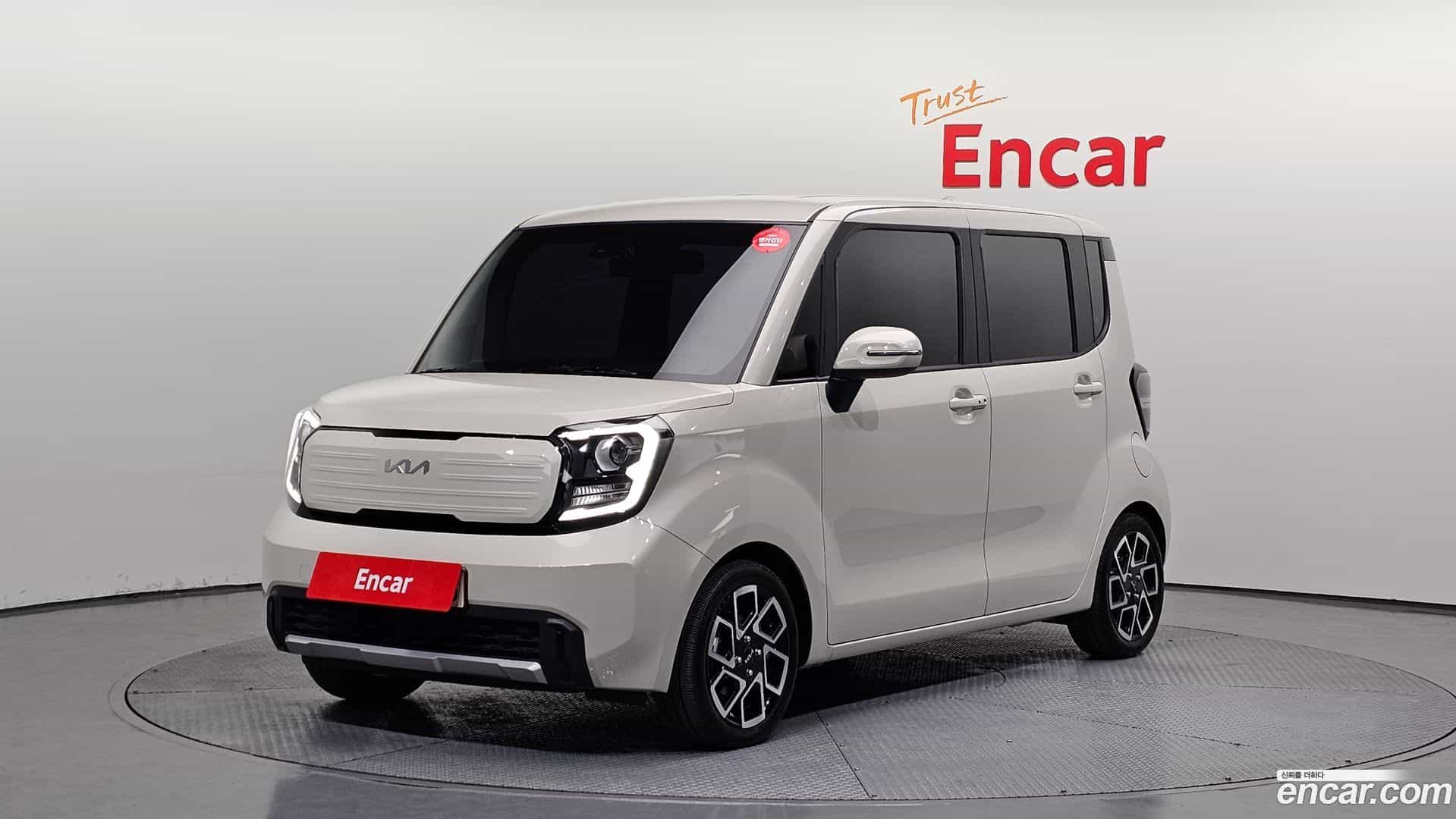 RAY Kia 2024.1-OUTER-001