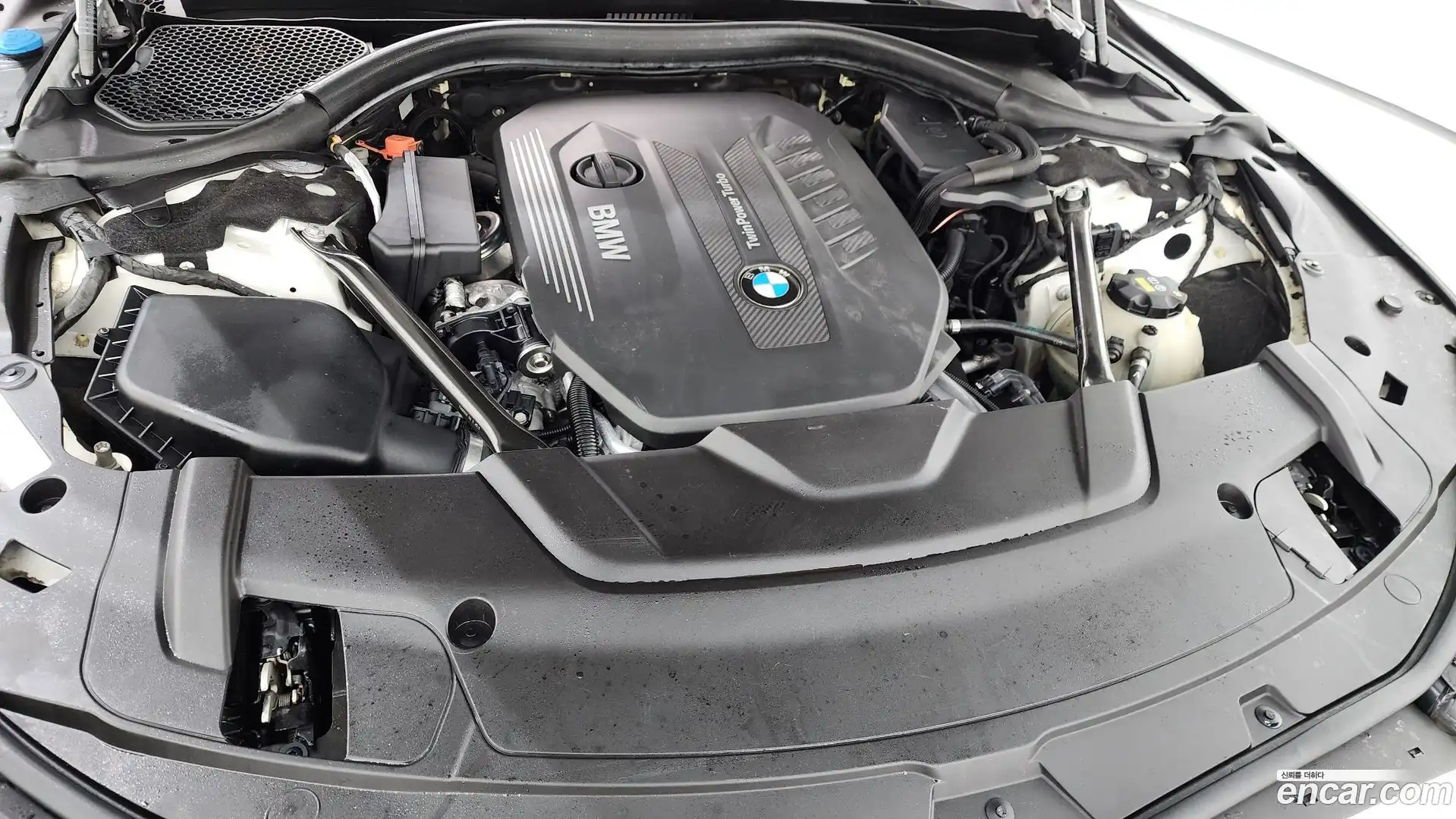 7-Series BMW 2016.7-OUTER-006