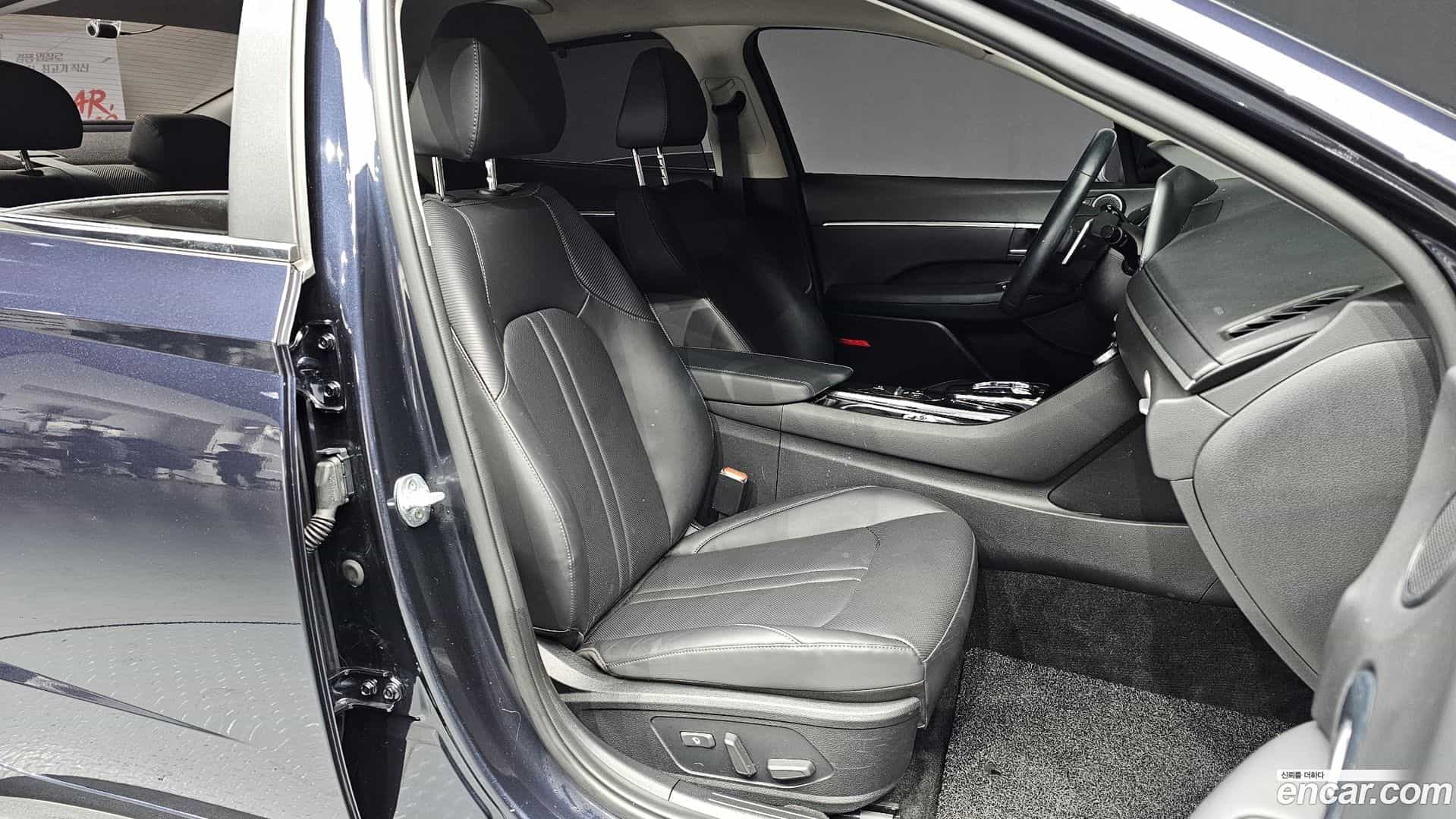 Sonata Hyundai 2020.2-OPTION-015