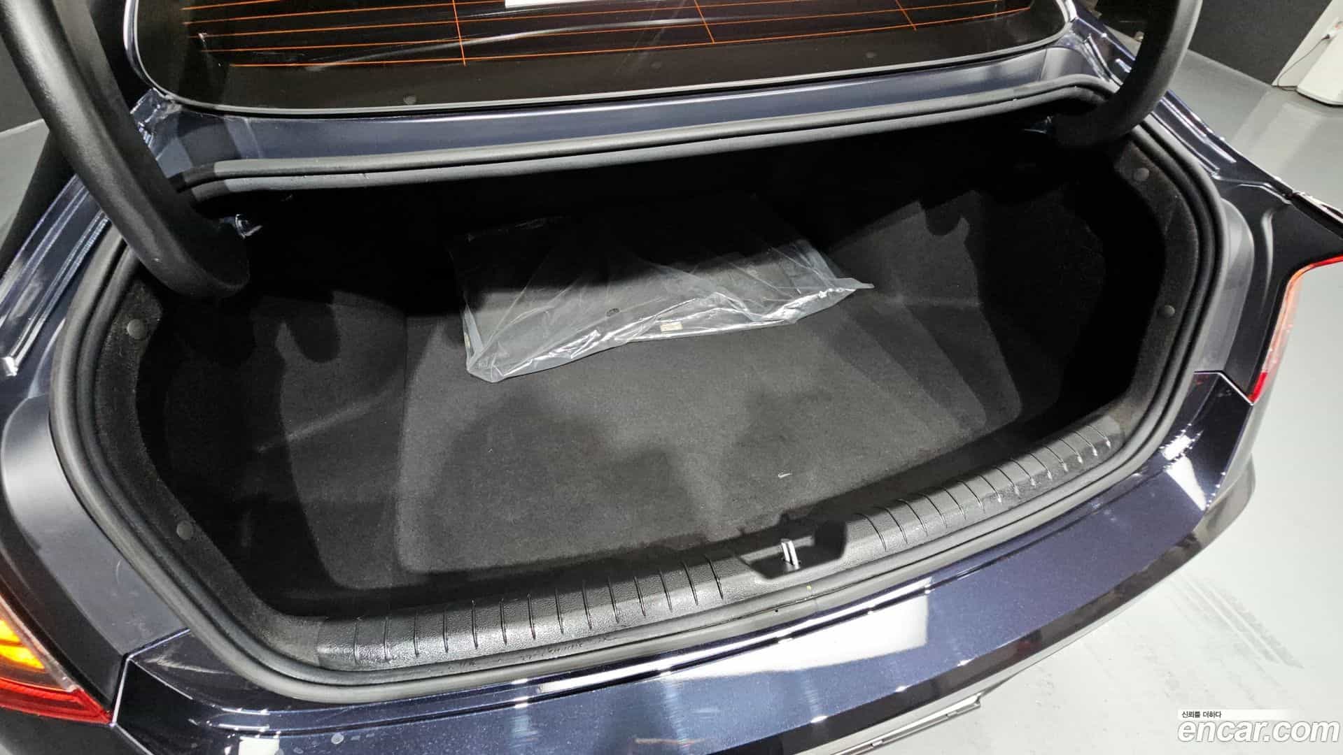 Sonata Hyundai 2020.2-OPTION-043