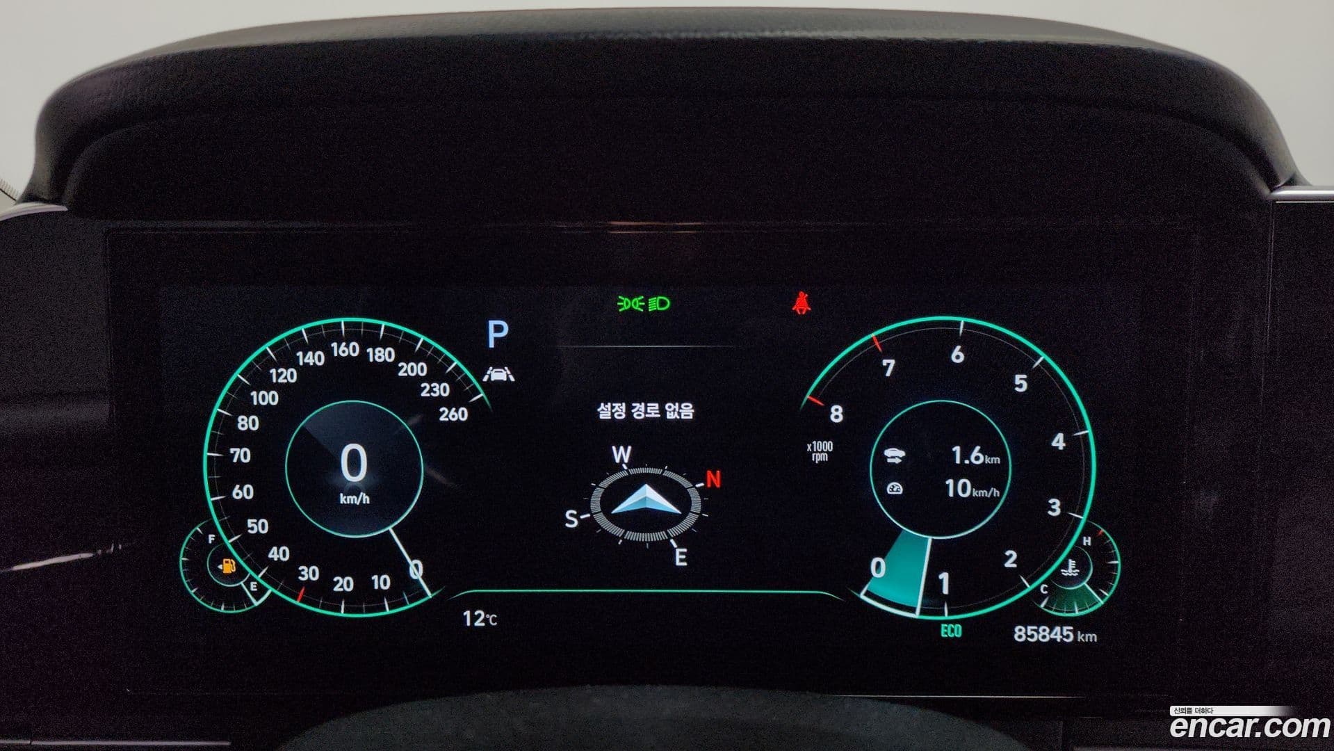 Main__Slider__Photo:Grandeur Hyundai 2022.6-7