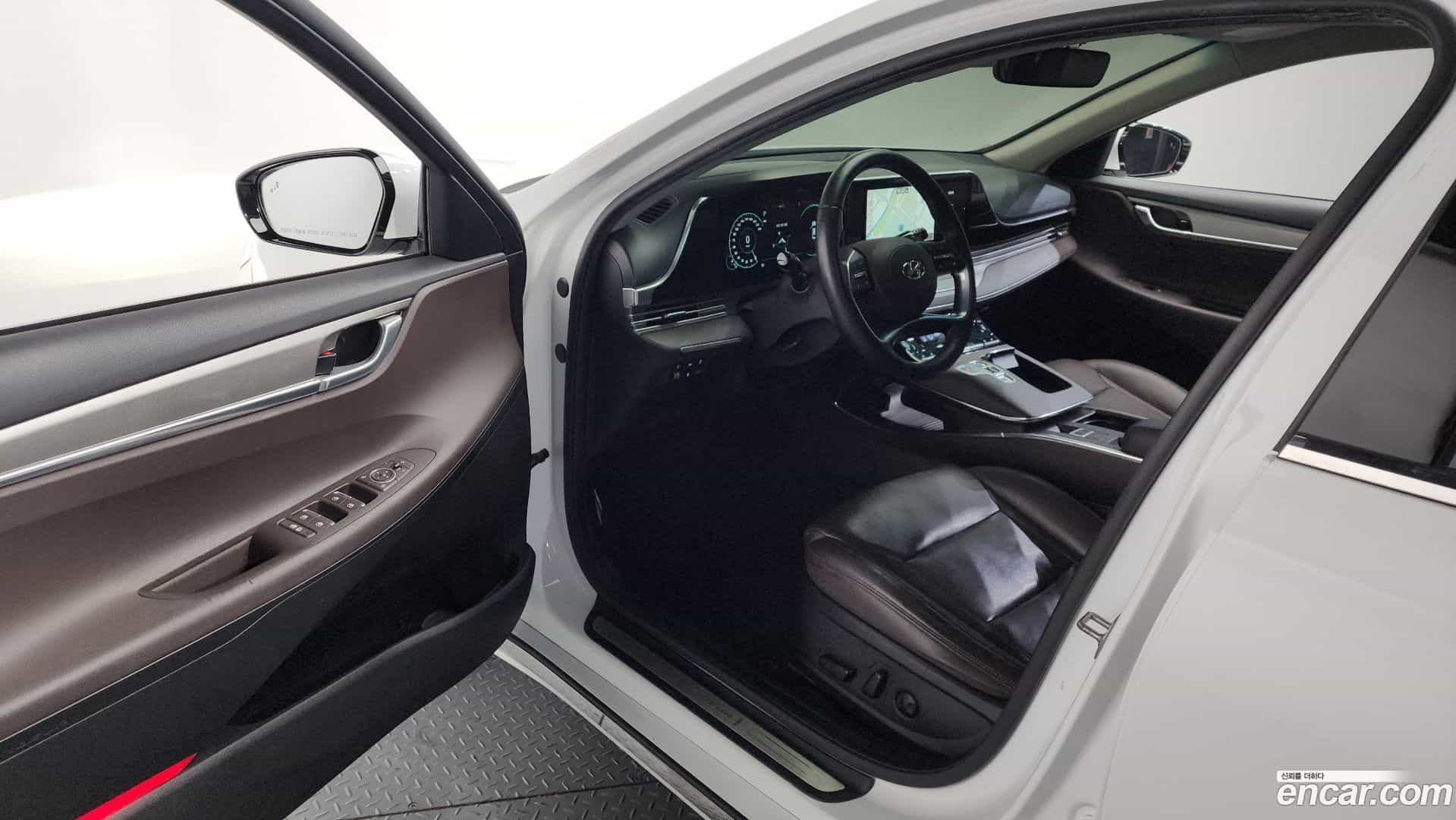 Grandeur Hyundai 2022.6-INNER-010