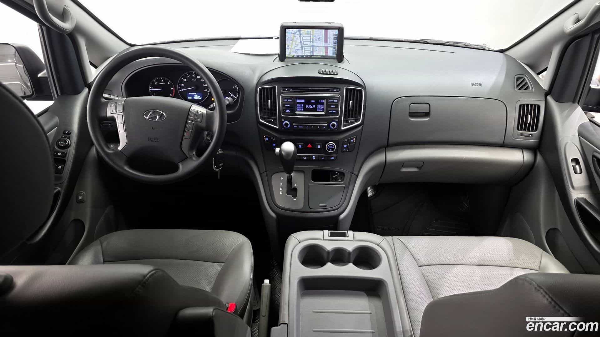 Starex Hyundai 2019.8-INNER-007