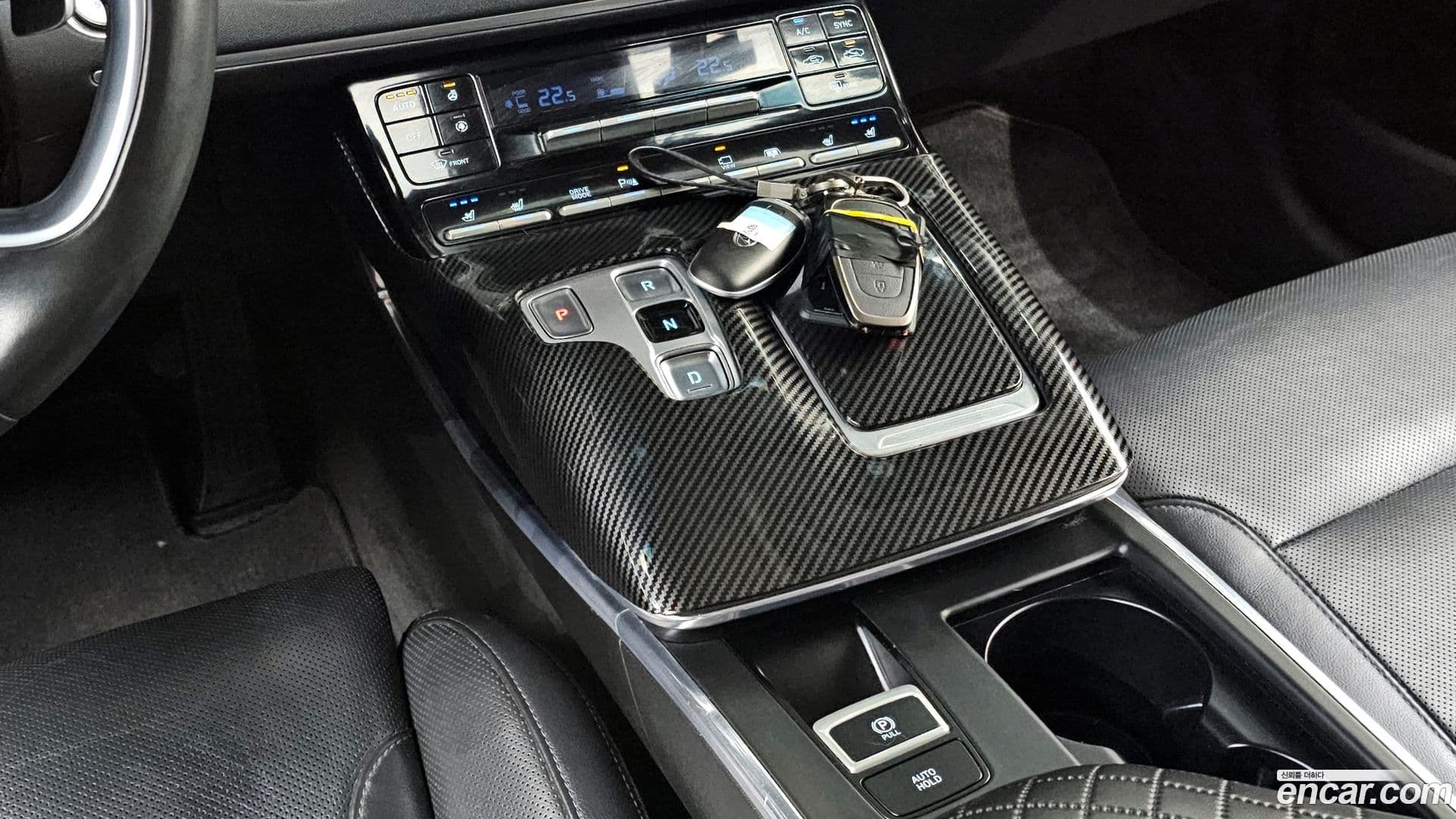 Main__Slider__Photo:Grandeur Hyundai 2021.4-8