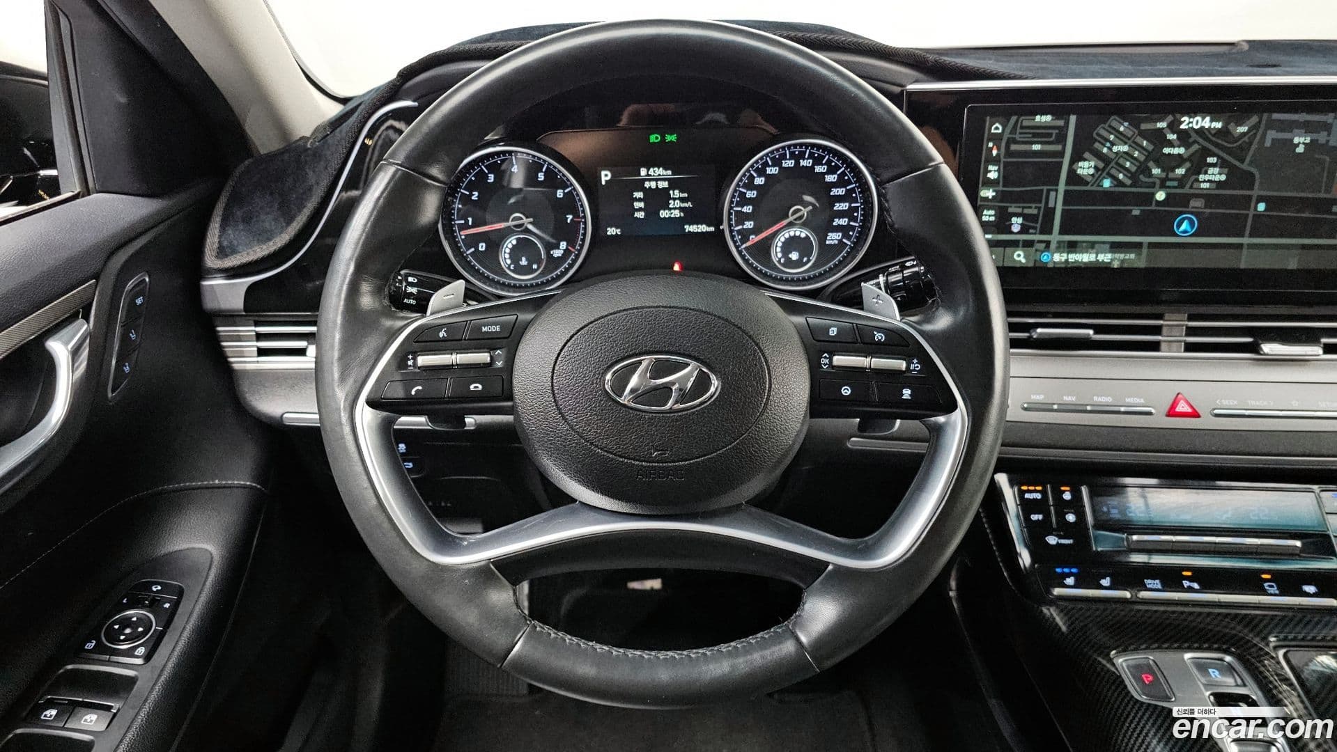 Main__Slider__Photo:Grandeur Hyundai 2021.4-12