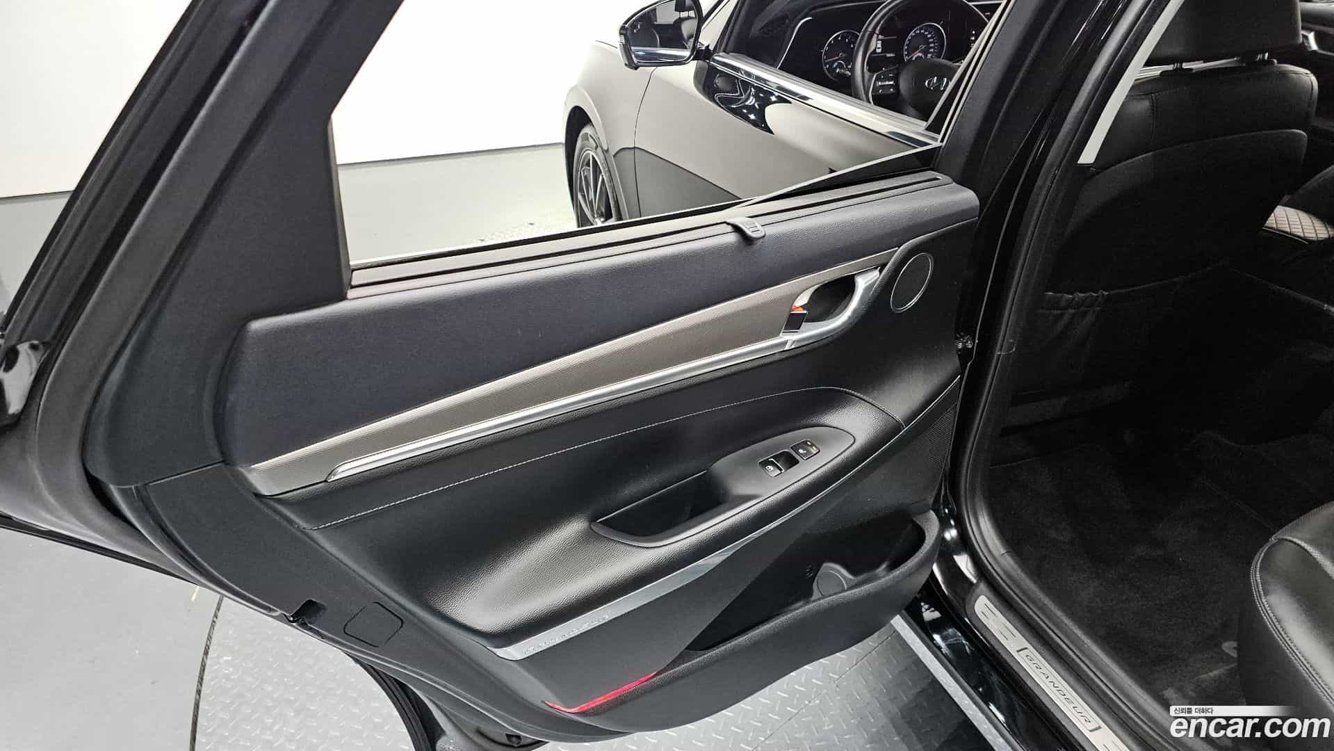 Grandeur Hyundai 2021.4-INNER-035