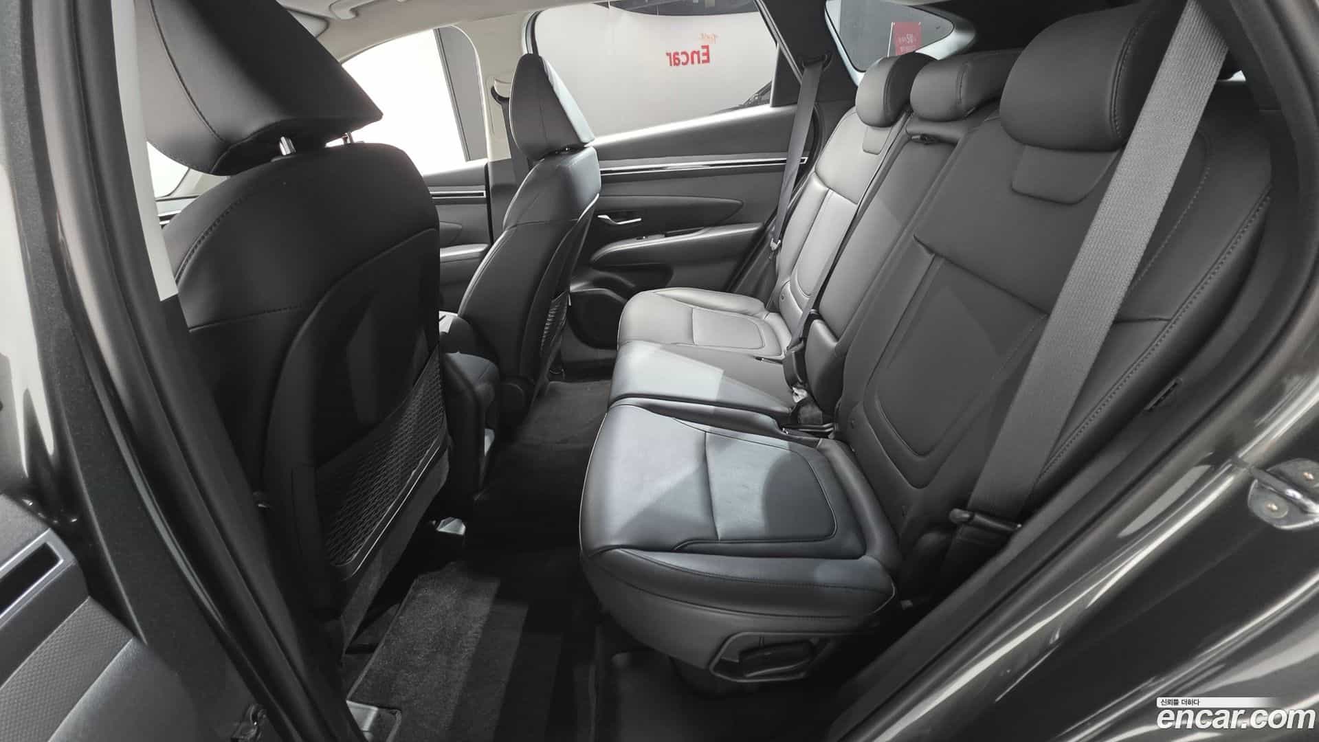 Tucson Hyundai 2021.1-INNER-036