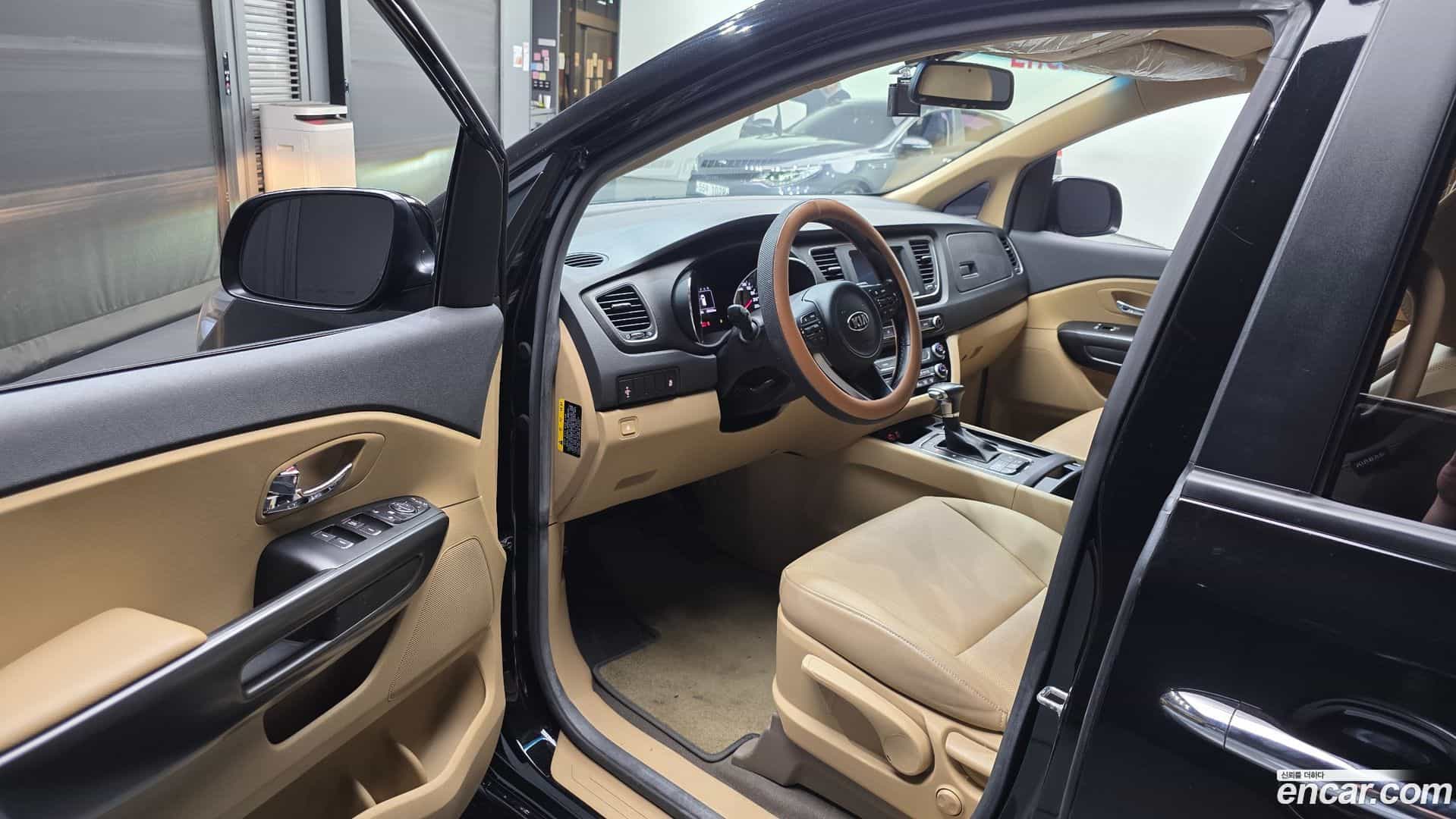 Canival Kia 2017.10-INNER-010