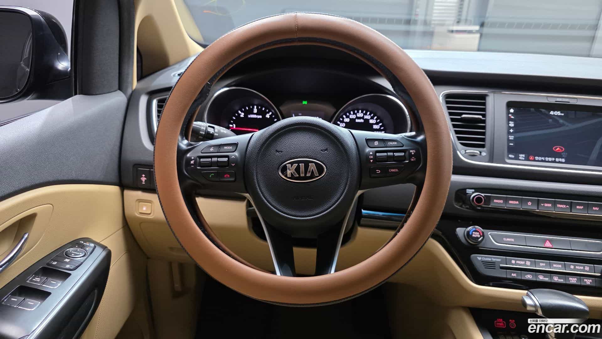 Canival Kia 2017.10-OPTION-017