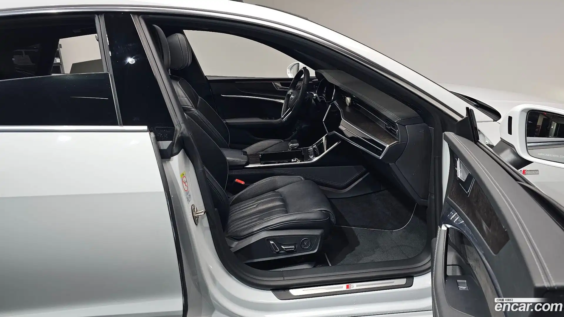 A7 Audi 2021.4-INNER-036