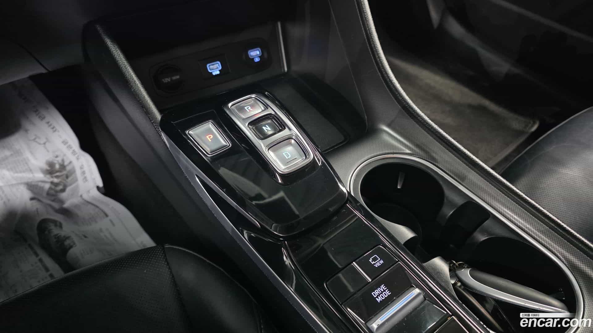 Sonata Hyundai 2020.1-INNER-009