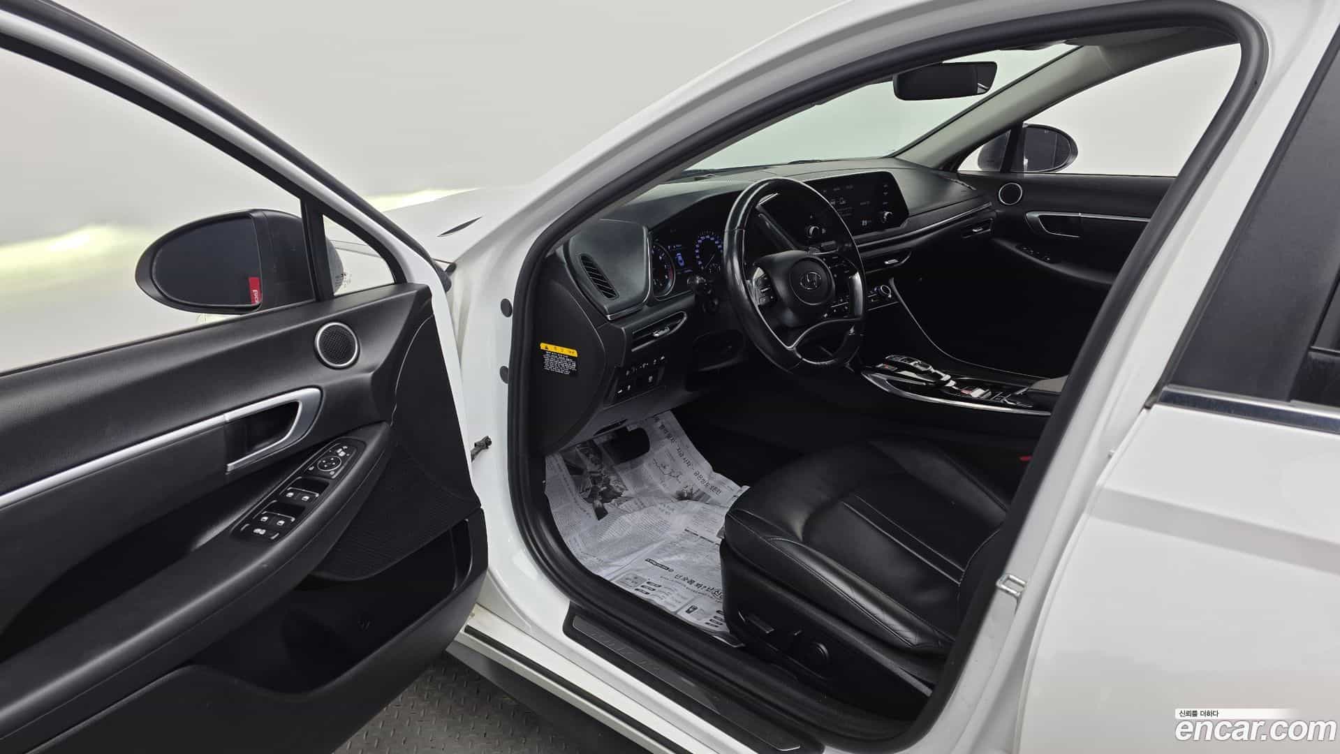 Sonata Hyundai 2020.1-INNER-010