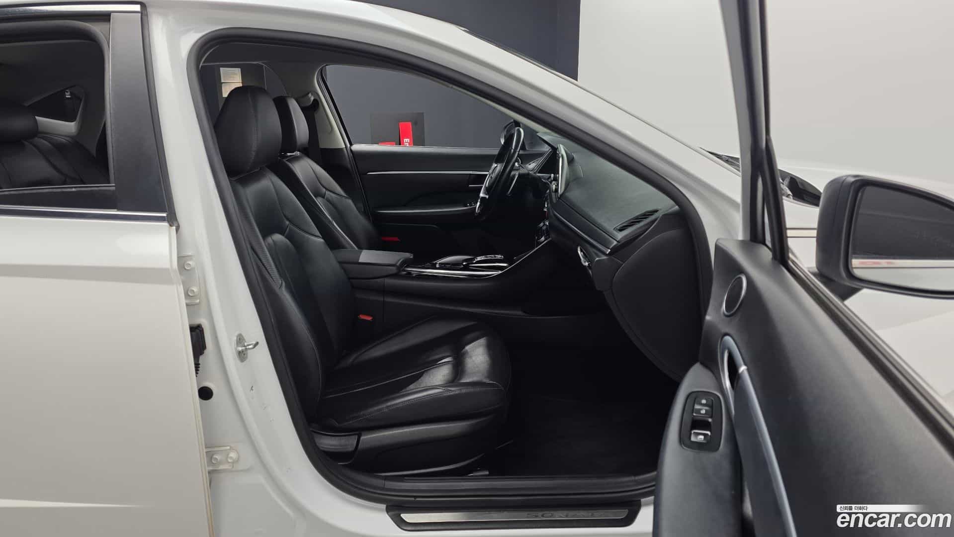 Sonata Hyundai 2020.1-OPTION-016
