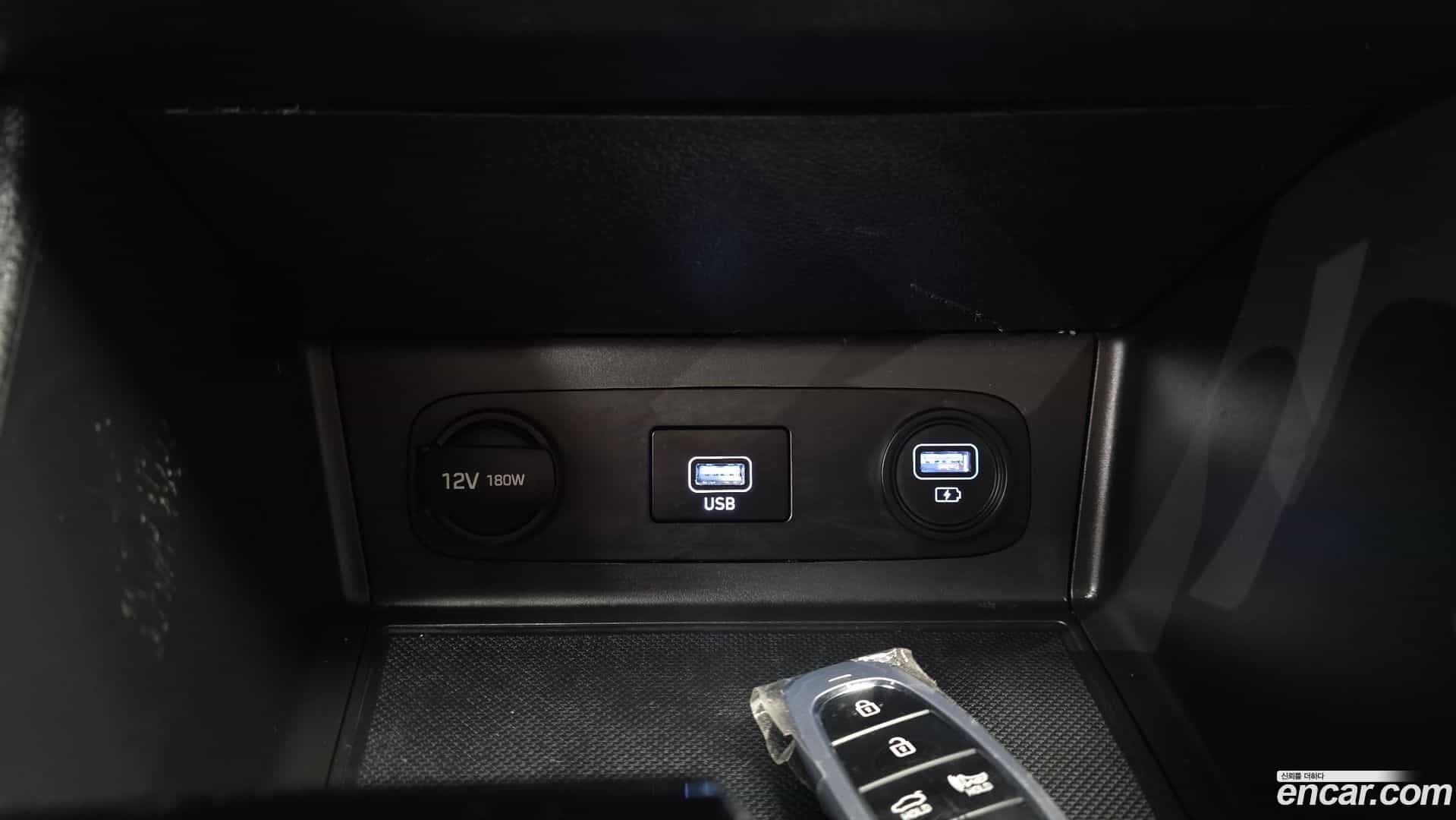 Sonata Hyundai 2020.1-OPTION-024