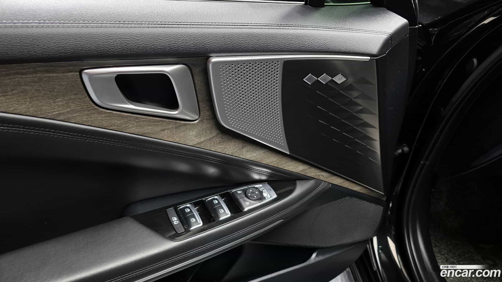 K8 Kia 2023.1-OPTION-046