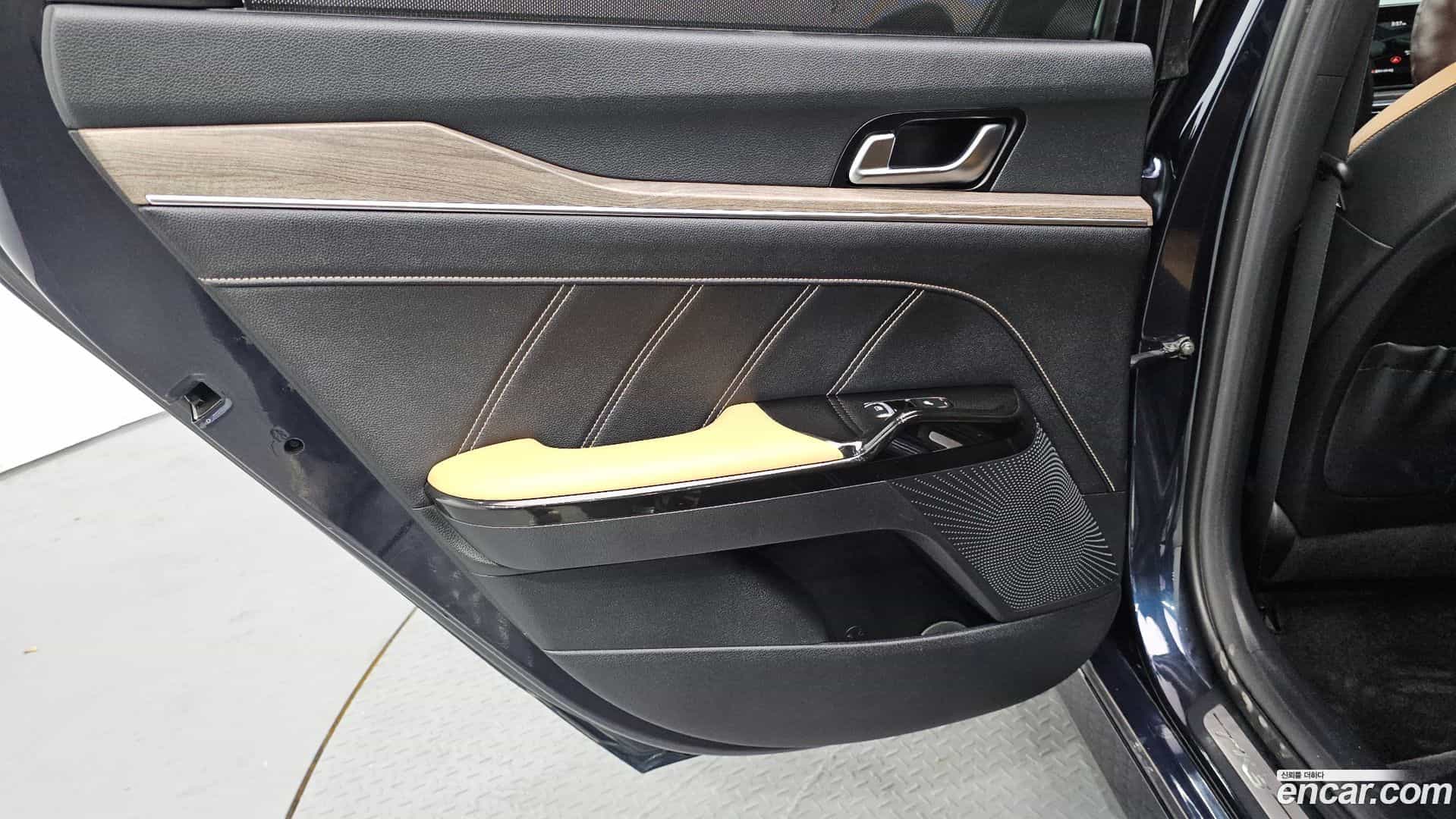 K5 Kia 2020.0-INNER-035