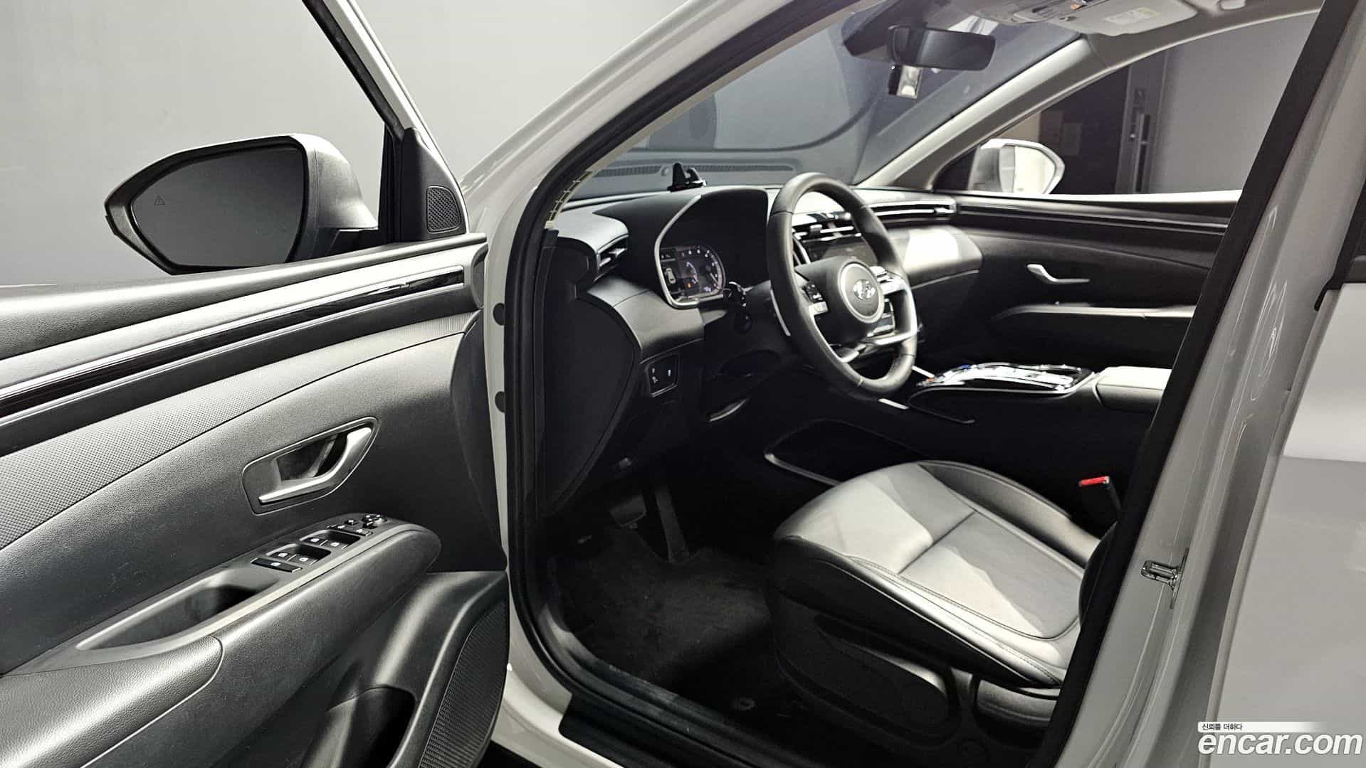 Tucson Hyundai 2021.2-INNER-010
