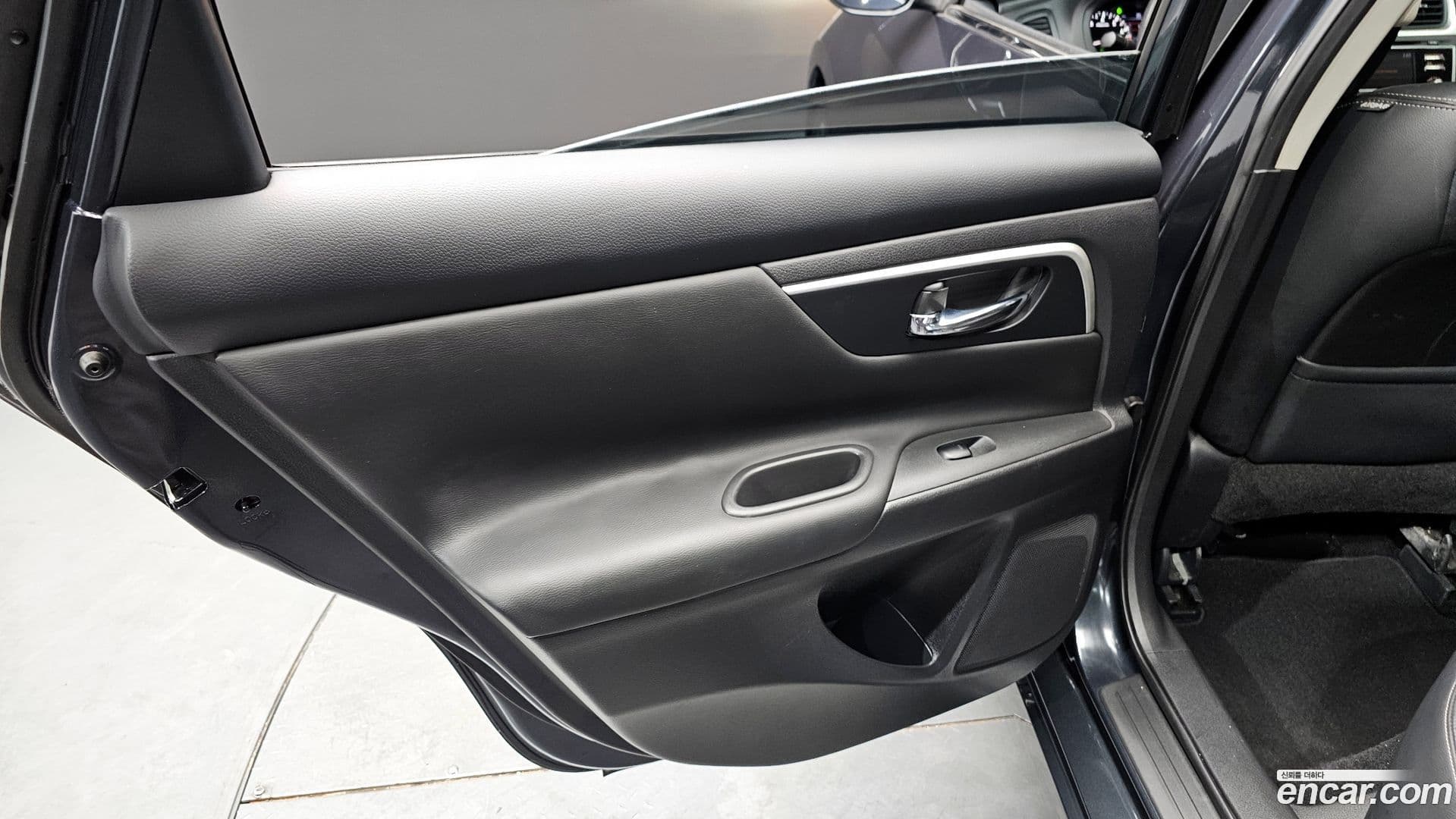 Main__Slider__Photo:Altima Nissan 2017.10-24