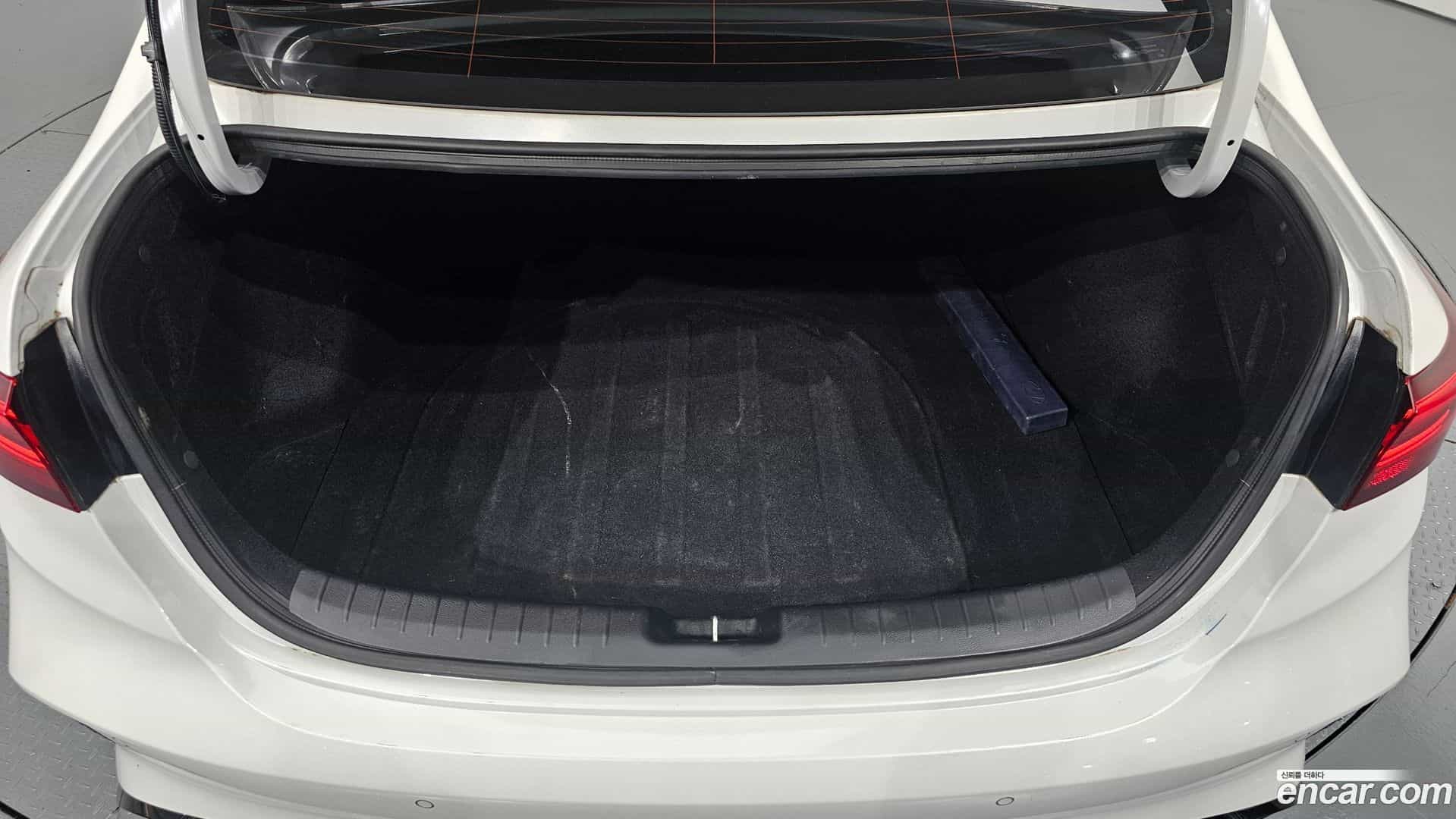 K3 Kia 2022.3-OPTION-024
