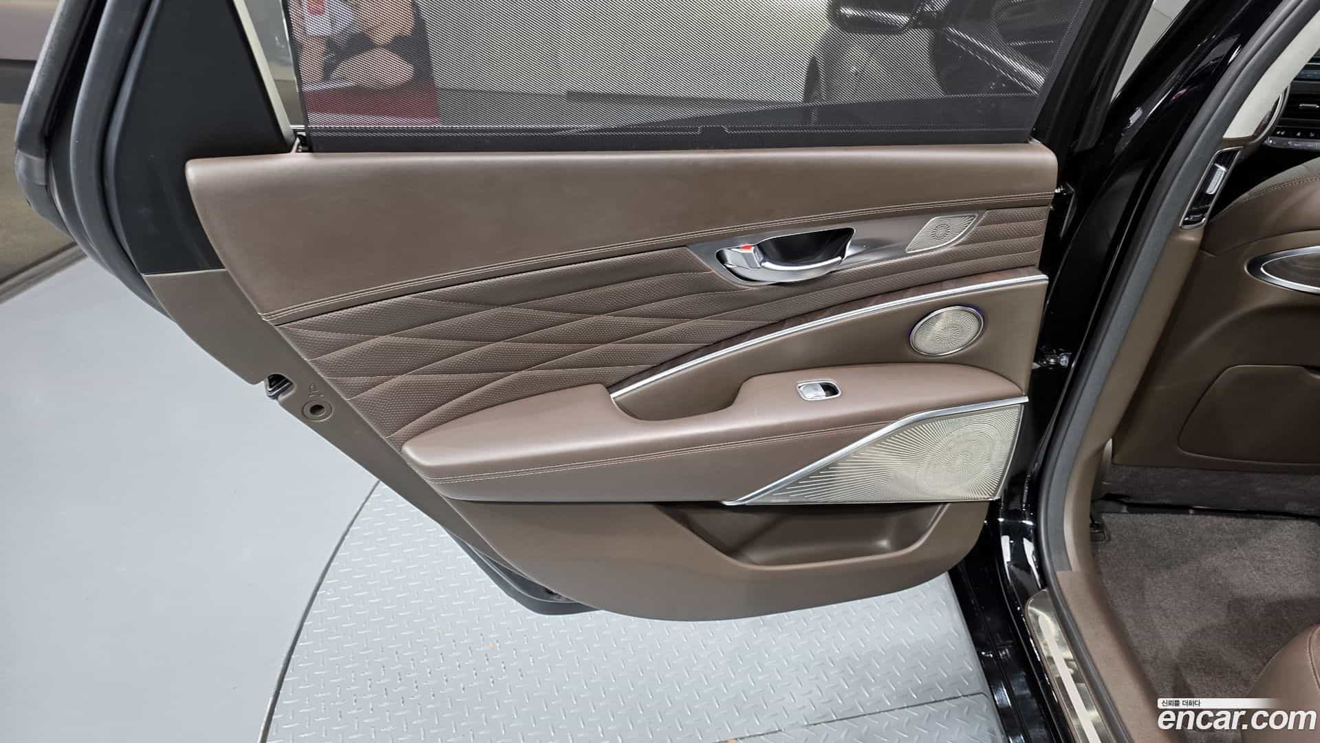 K9 Kia 2018.5-INNER-035