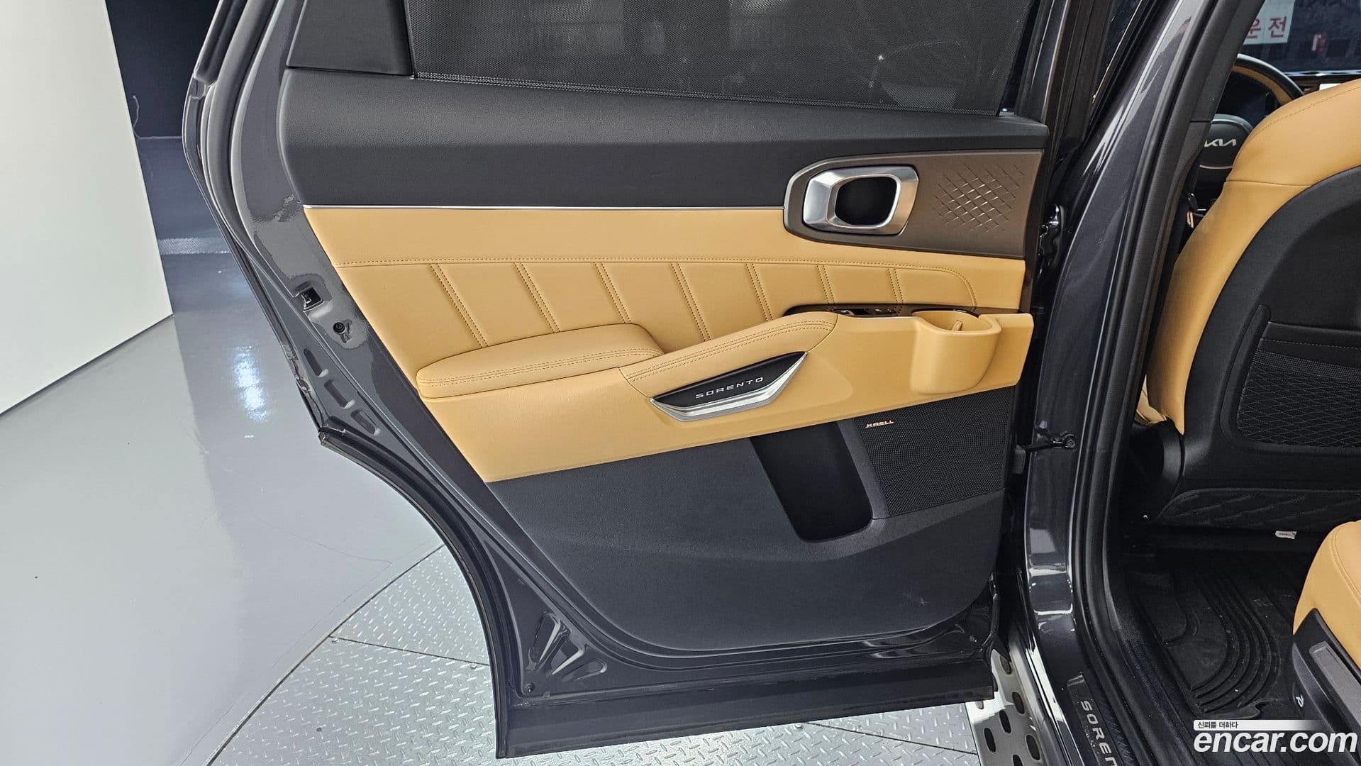 Main__Slider__Photo:Sorento Kia 2022.11-24