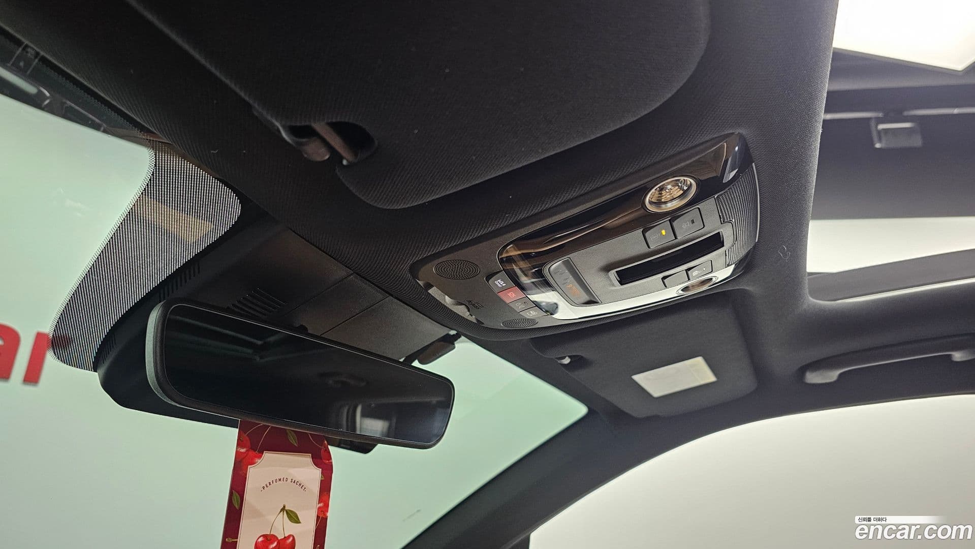 Main__Slider__Photo:Sorento Kia 2022.11-25