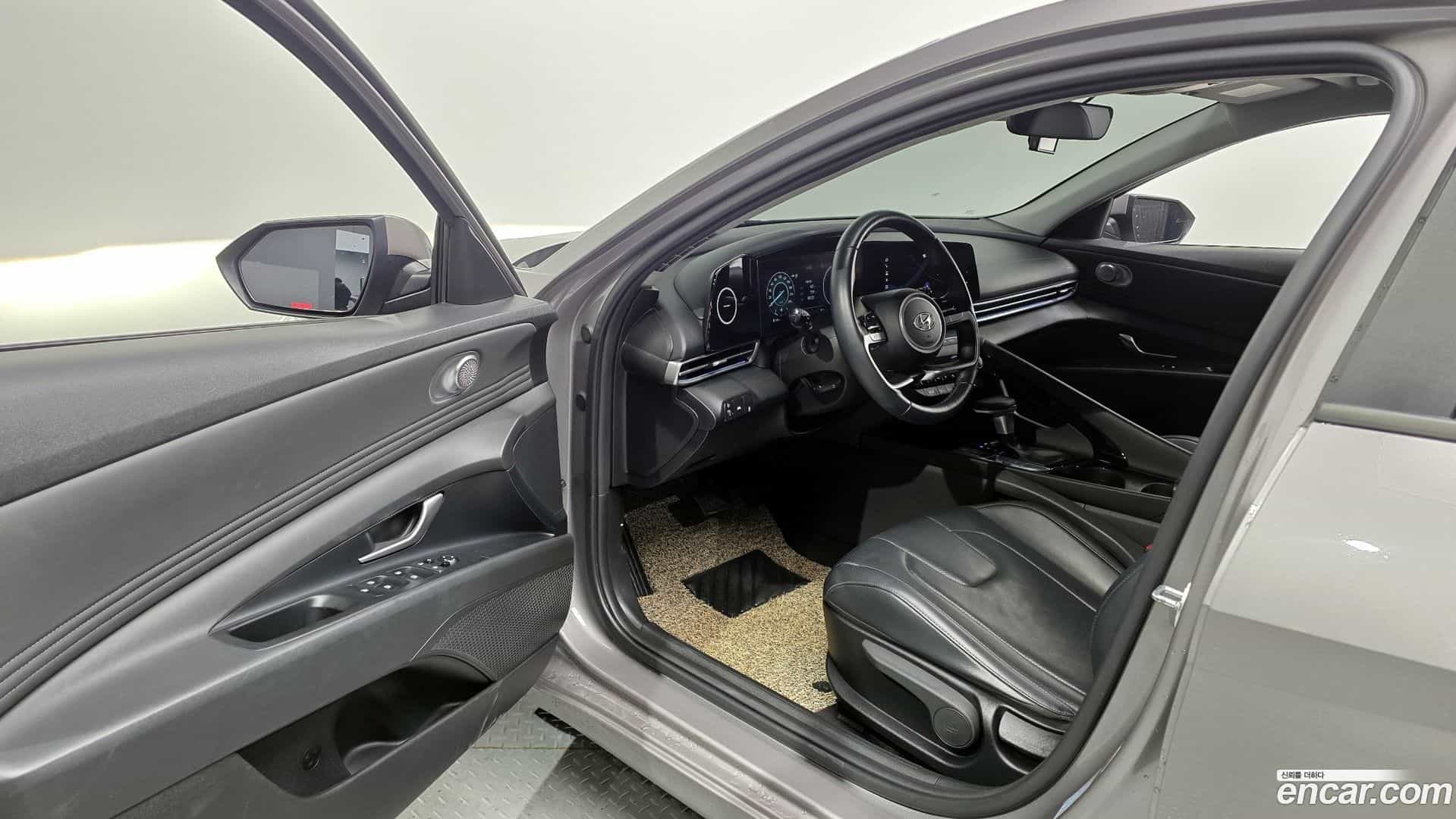 AVANTE Hyundai 2020.10-INNER-010