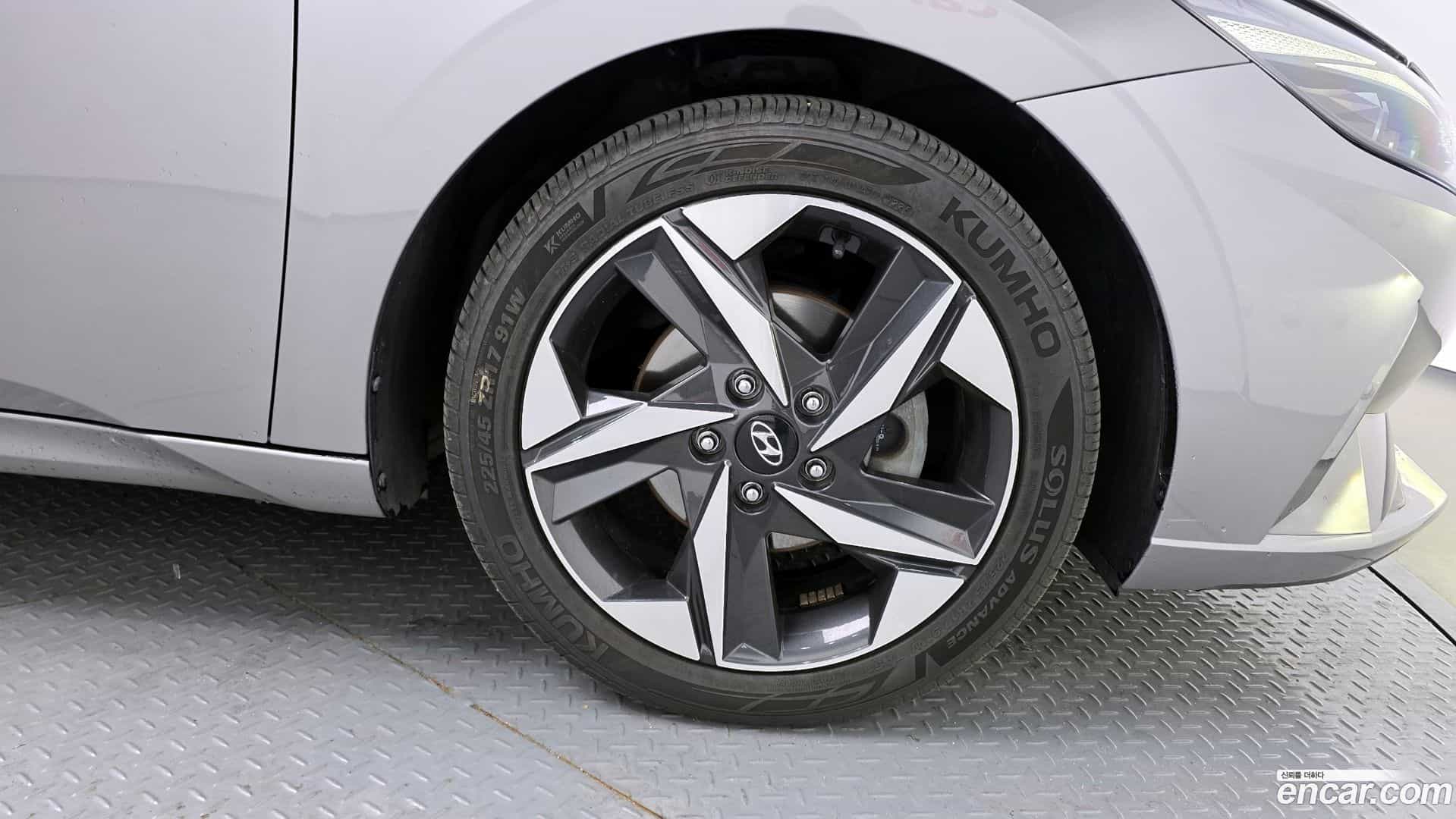 AVANTE Hyundai 2020.10-OUTER-031