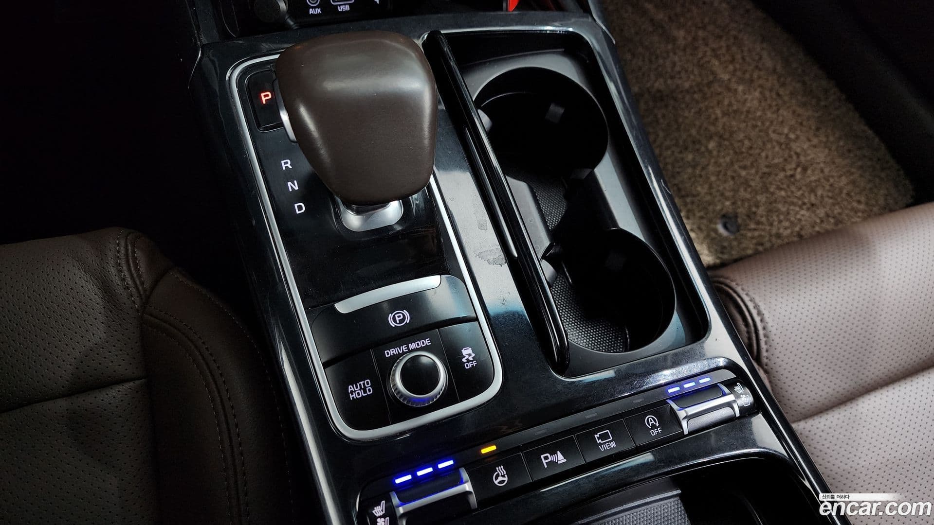 Main__Slider__Photo:Stinger Kia 2017.11-8