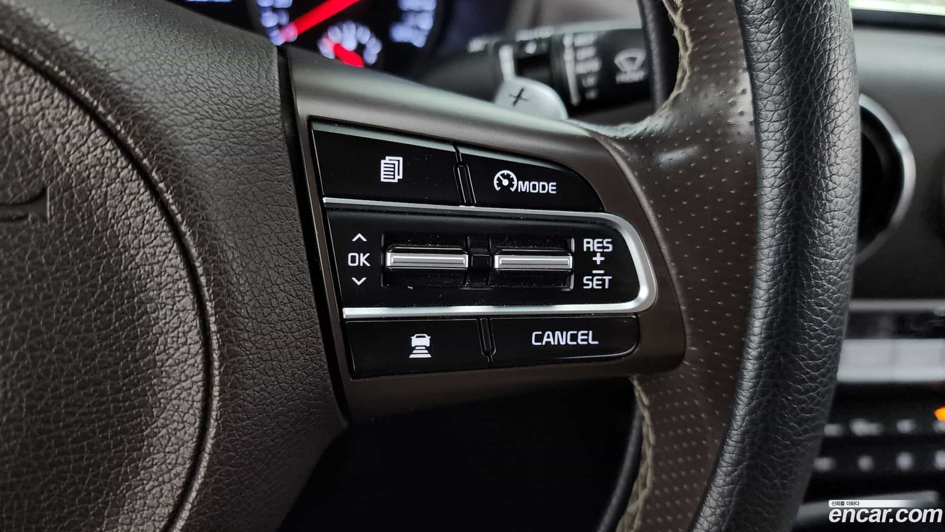 Stinger Kia 2017.11-OPTION-022