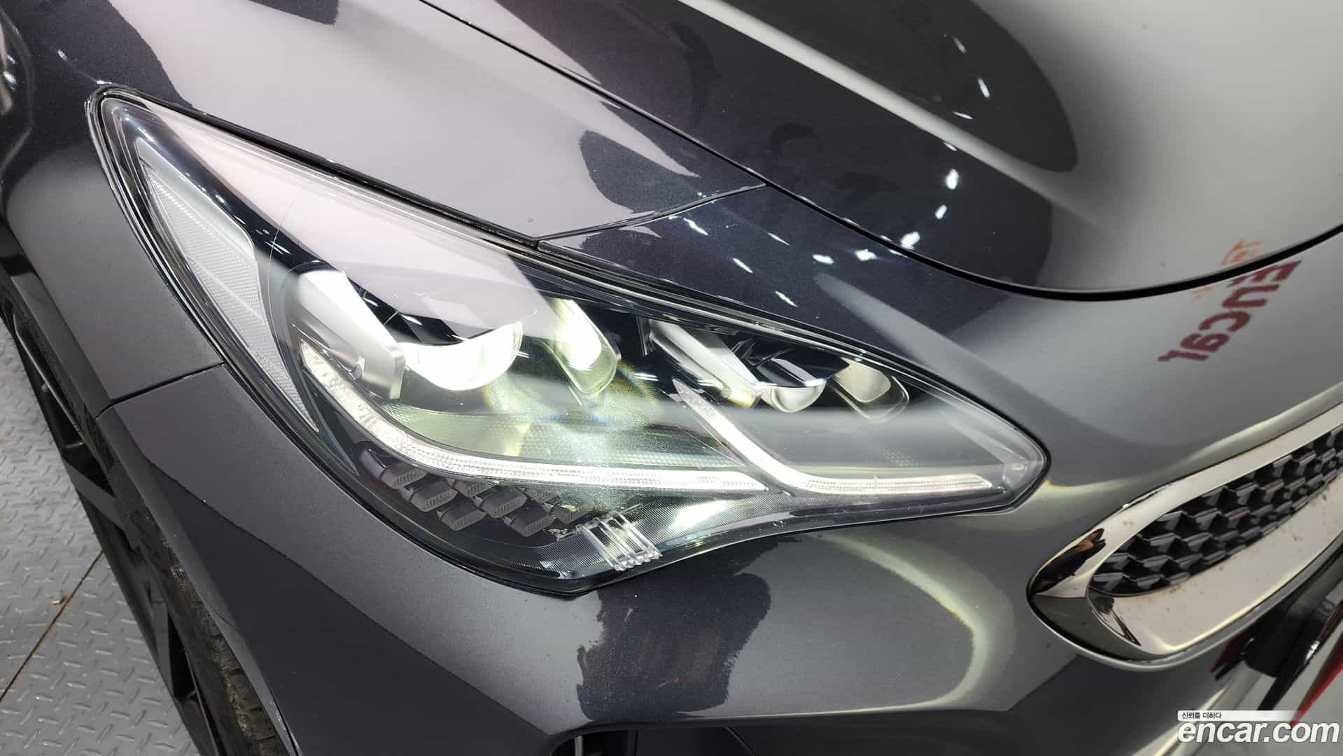 Stinger Kia 2017.11-OUTER-032