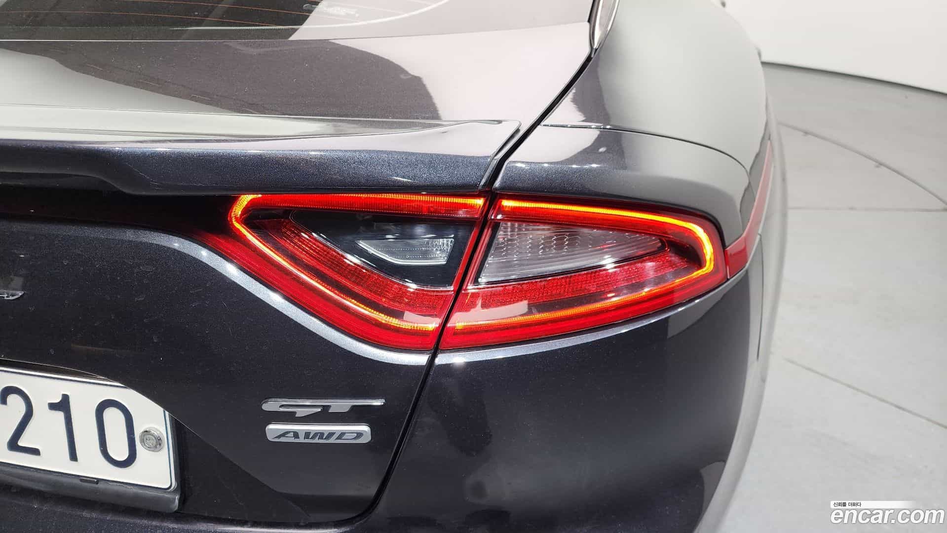 Stinger Kia 2017.11-OUTER-033