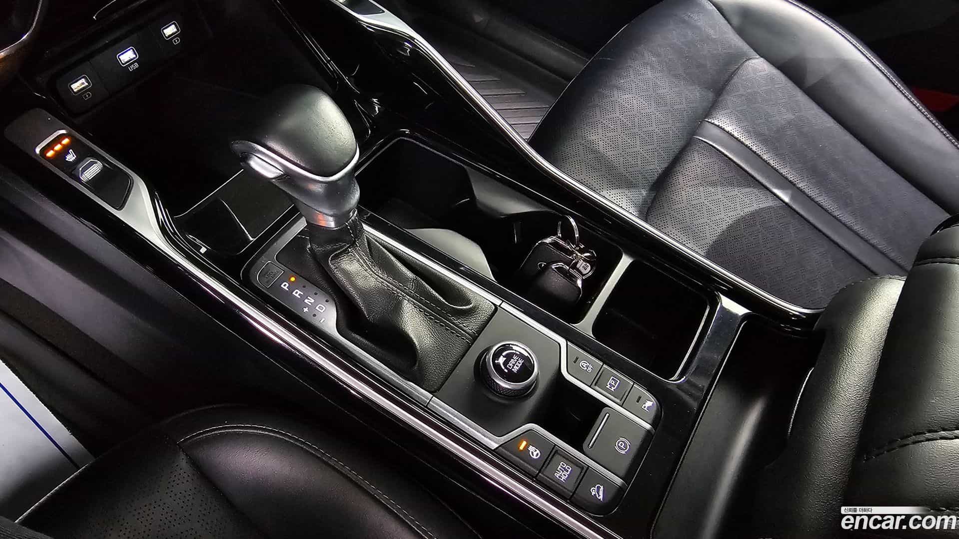 Sorento Kia 2021.2-INNER-009